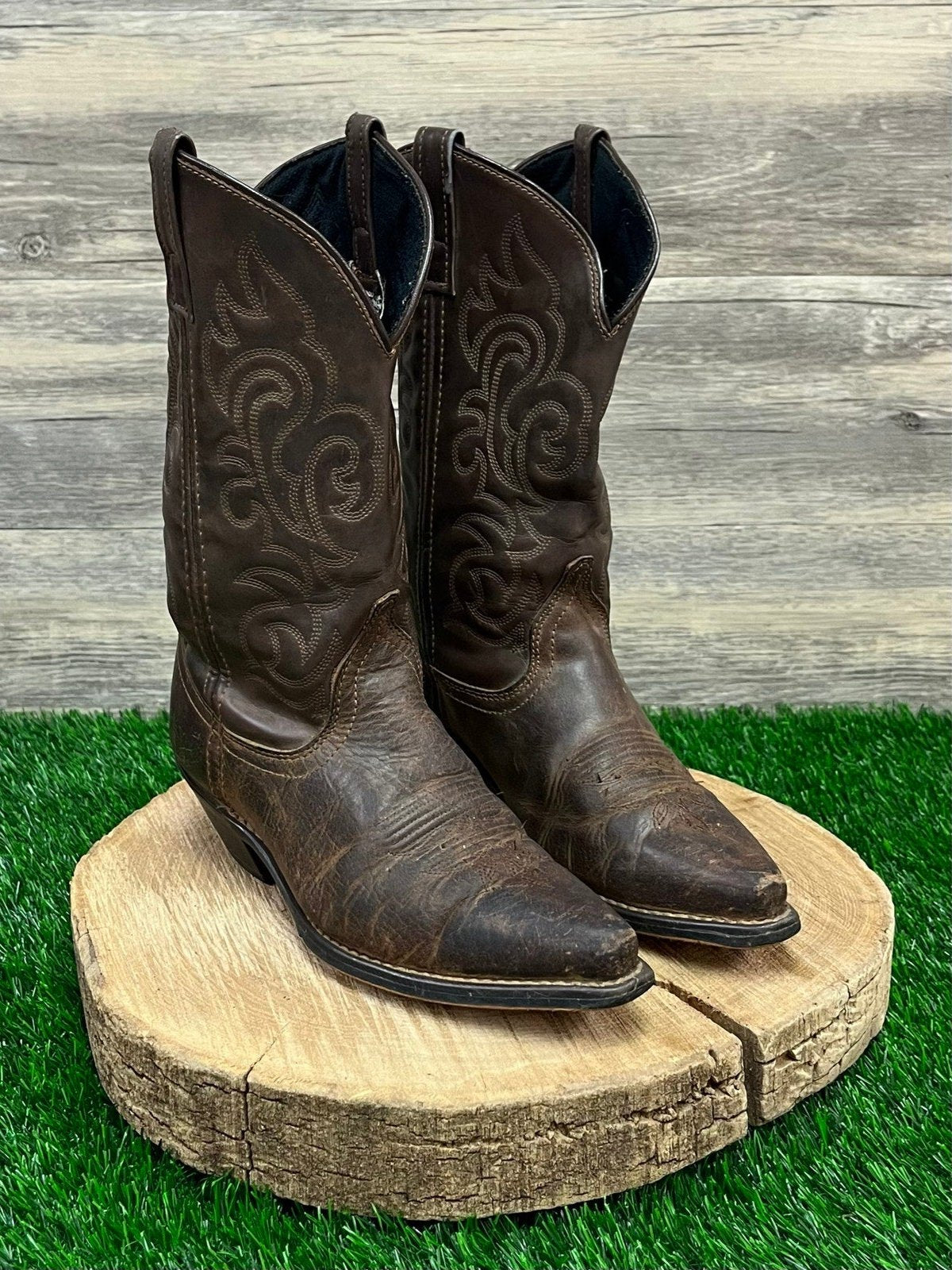 Laredo Women - Size 6.5M - Brown Snip Toe Cowboy Boots Style 5763