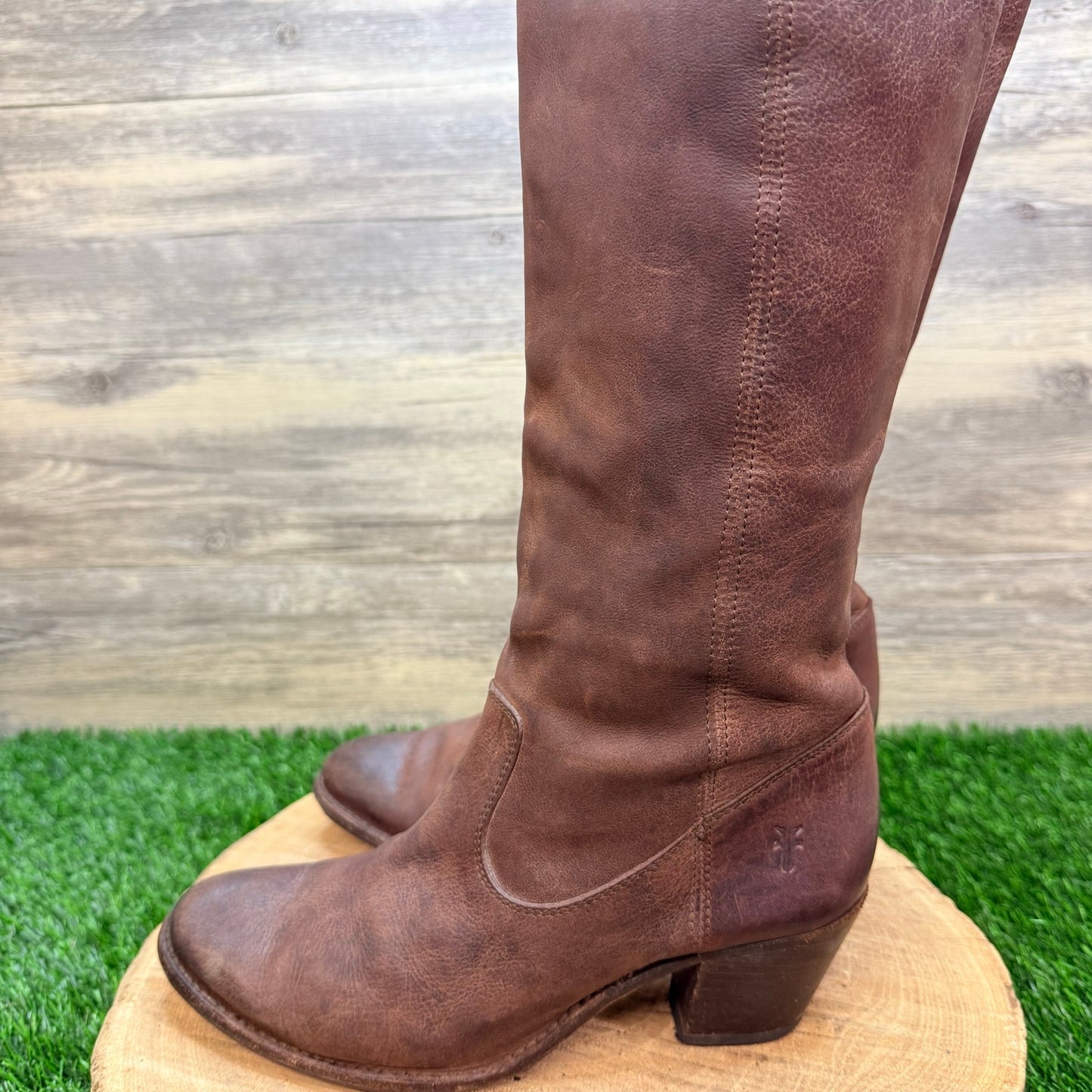 Frye Women - Size 8.5B - Brown Jackie Button Riding Boots 76575