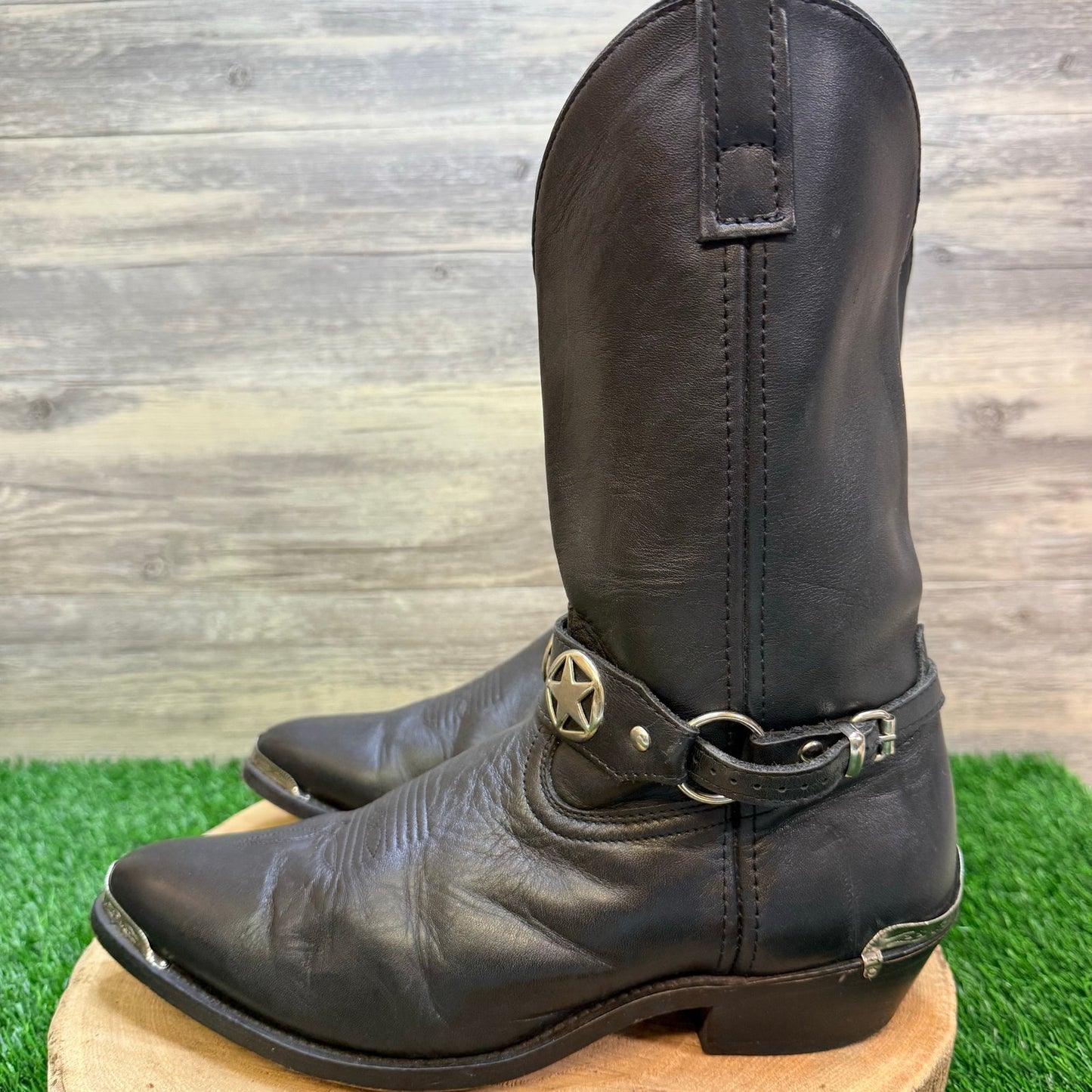 Masterson Men - Size 10.5EW - Black Harness Toe Plate Cowboy Boots RB919