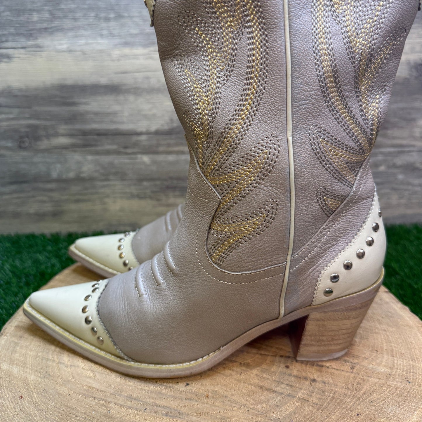 Kathy Van Zeeland - Size 7 - Cream/Gray Studded Cowboy Boots Style F059