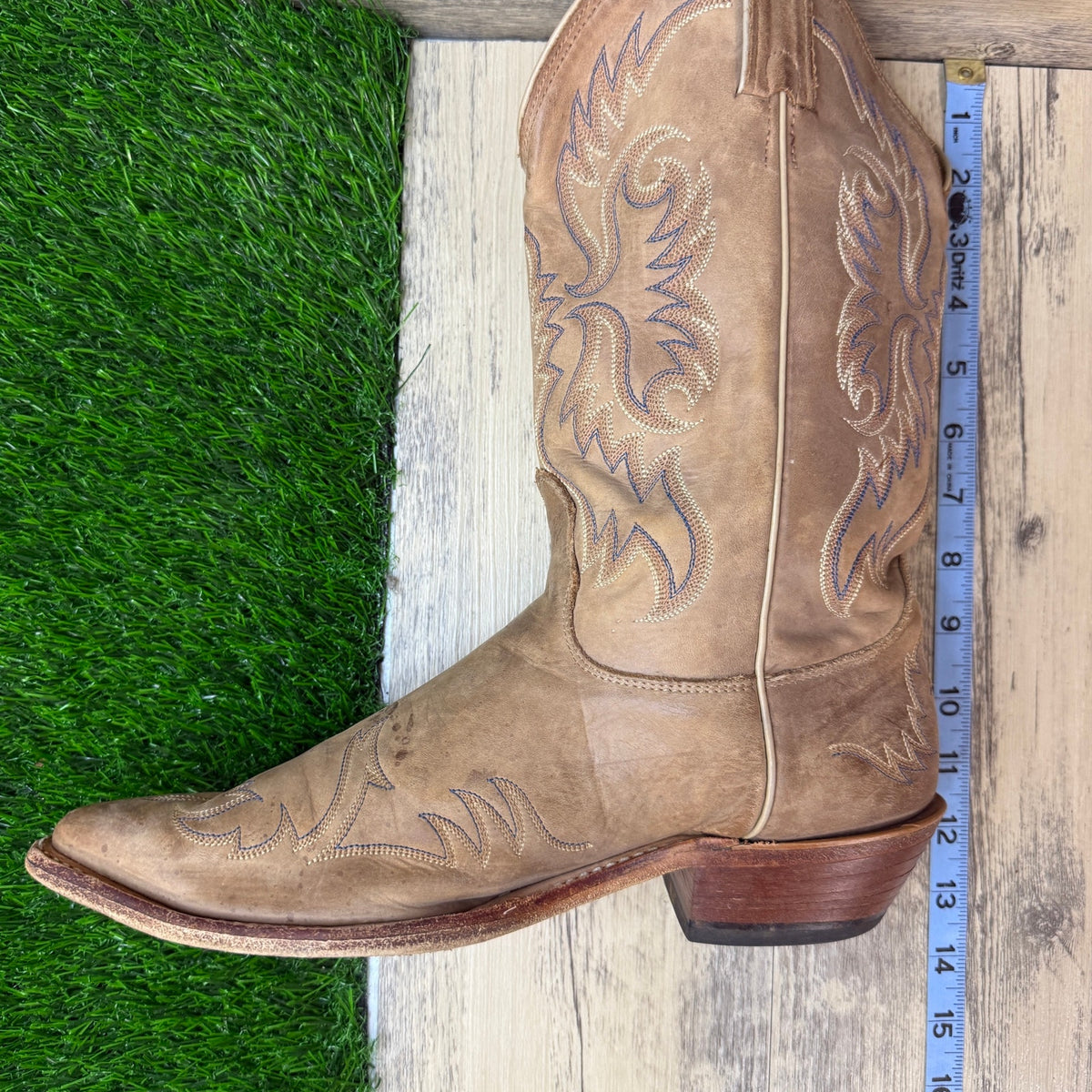 Nocona Men - Size 10B - Tan/Blue Stitching Western Cowboy Boots Style L02732