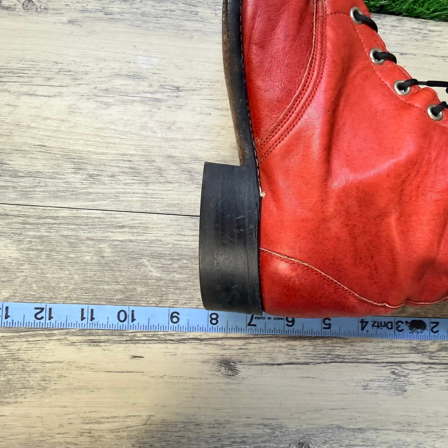 Laredo Women - Size 9.5M - Red Lace Up Boots 27790