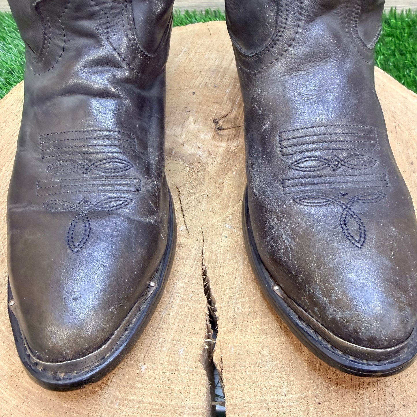 Durango Women - Size 7M - Vintage Black Toe Plate Western Cowboy Boots RP540
