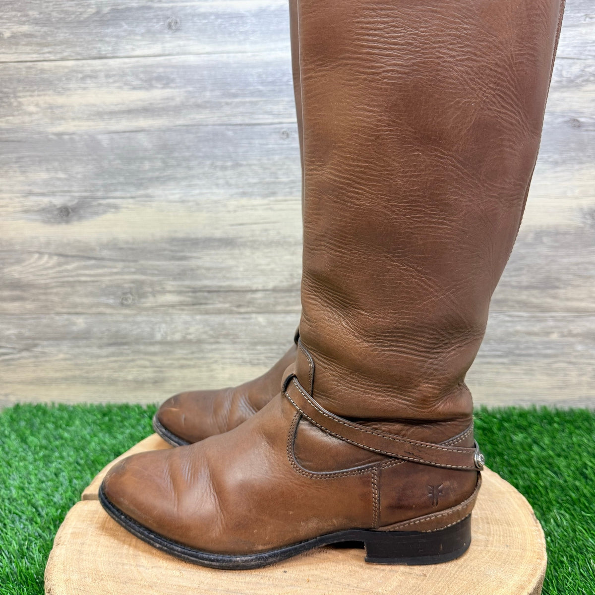 Frye Women - Size 7B - Brown Lindsay Plate Riding Boots 76976