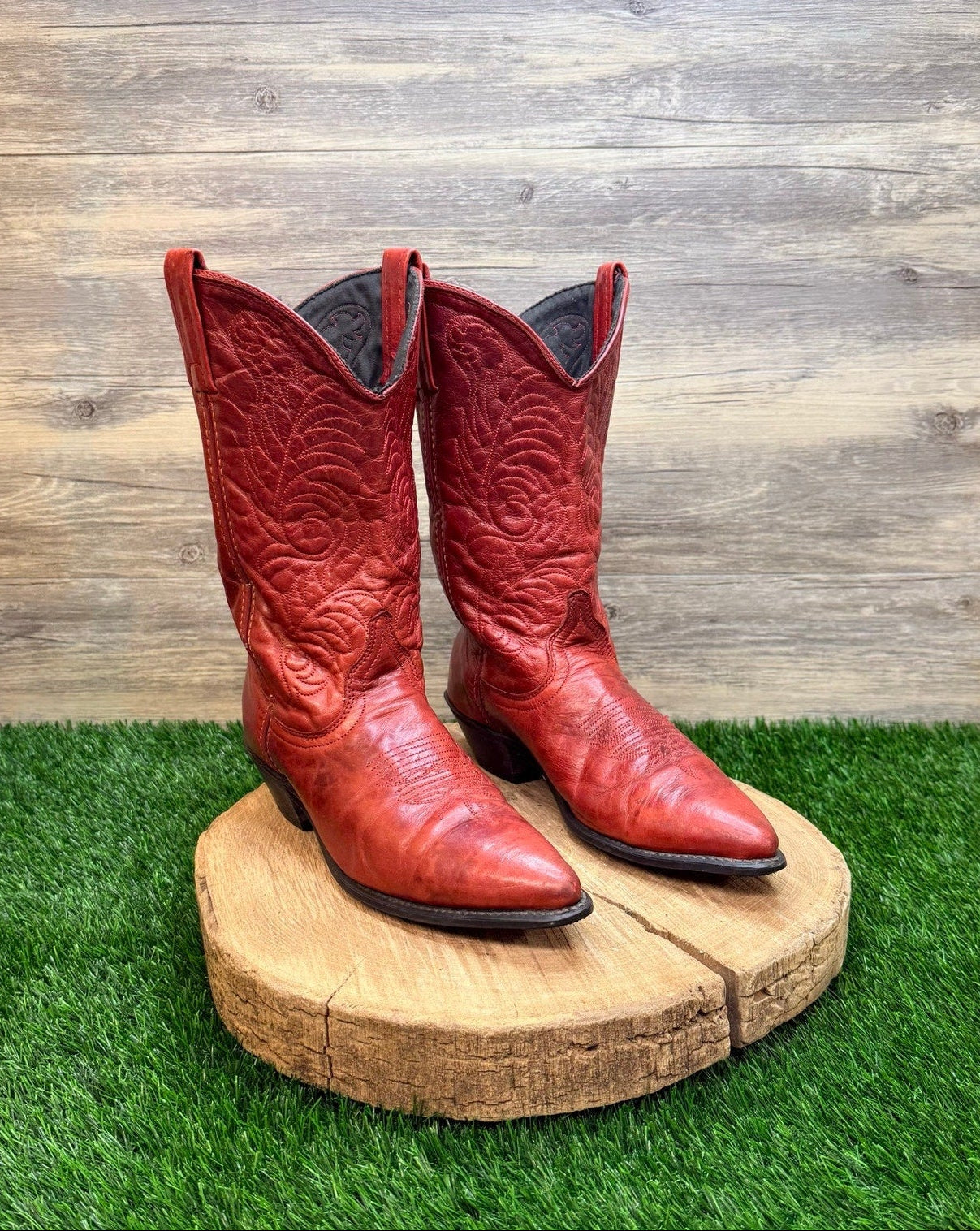 Justin Women - Size 8M - Red Western Cowboy Boots
