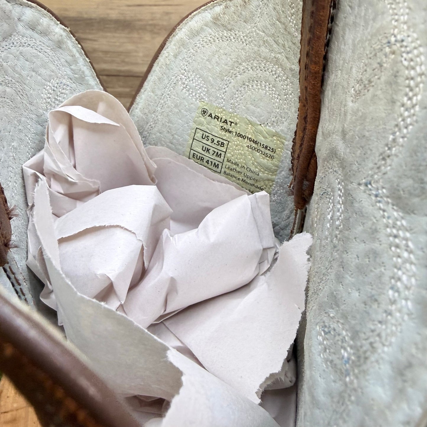 Ariat Women - Size 9.5B - Brown Legend Square Toe Cowboy Boots 10001046