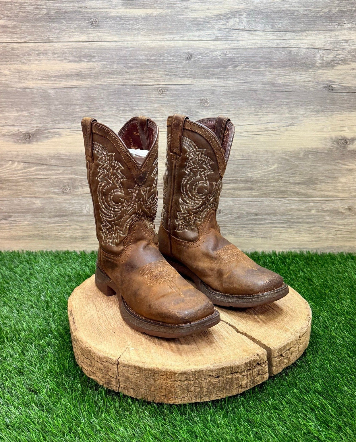 Durango Youth - Size 3.5M - Brown Square Toe Boots DBT0239Y
