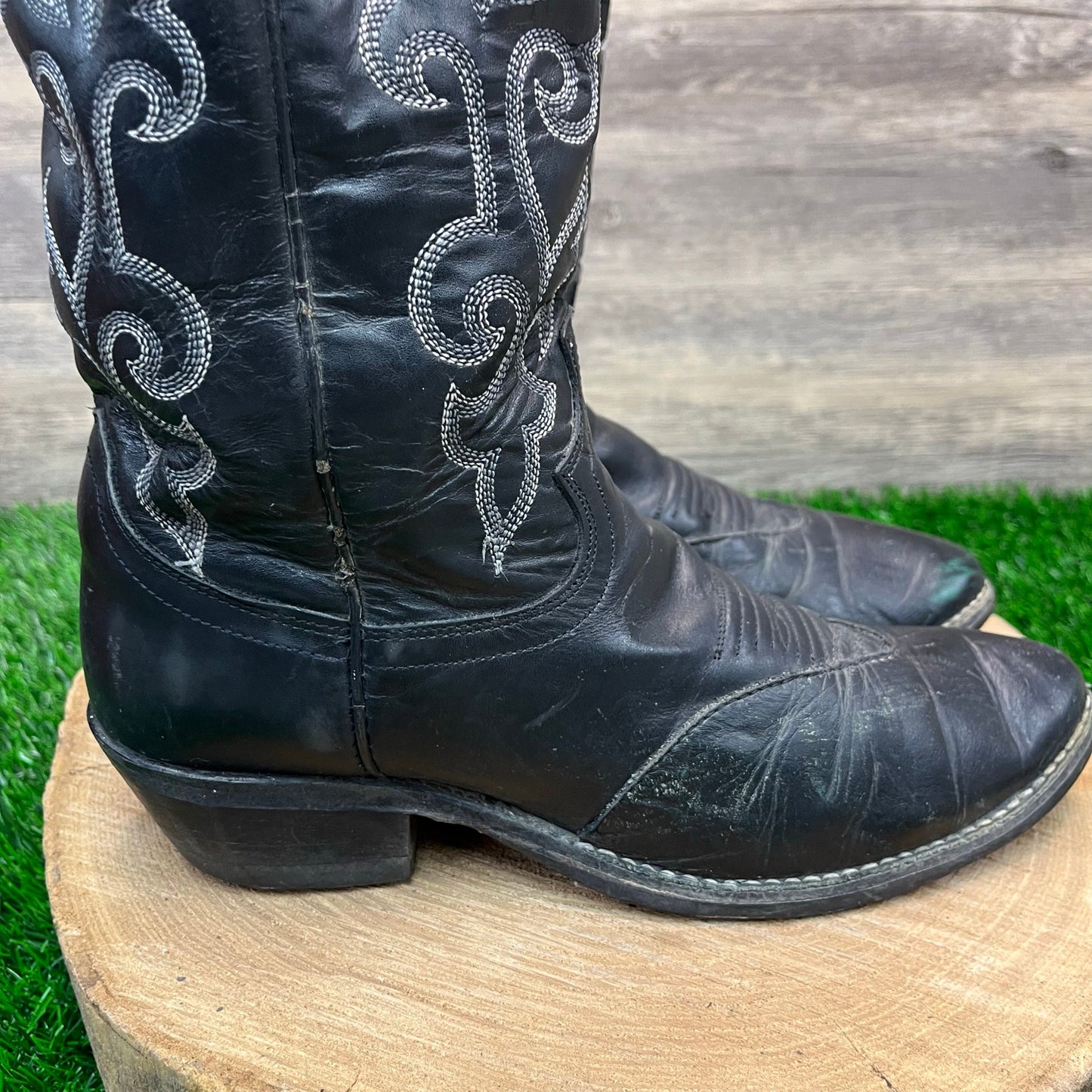 Justin Men - Size 7D - Black Cowboy Boots Style 1409