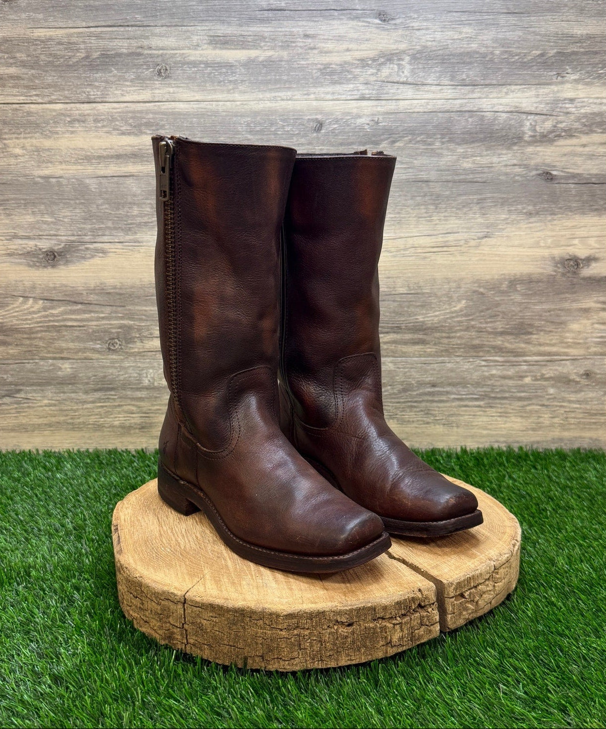 Frye Women - Size 7.5B - Dark Brown Heath Zipper Square Toe Boots Style 77283