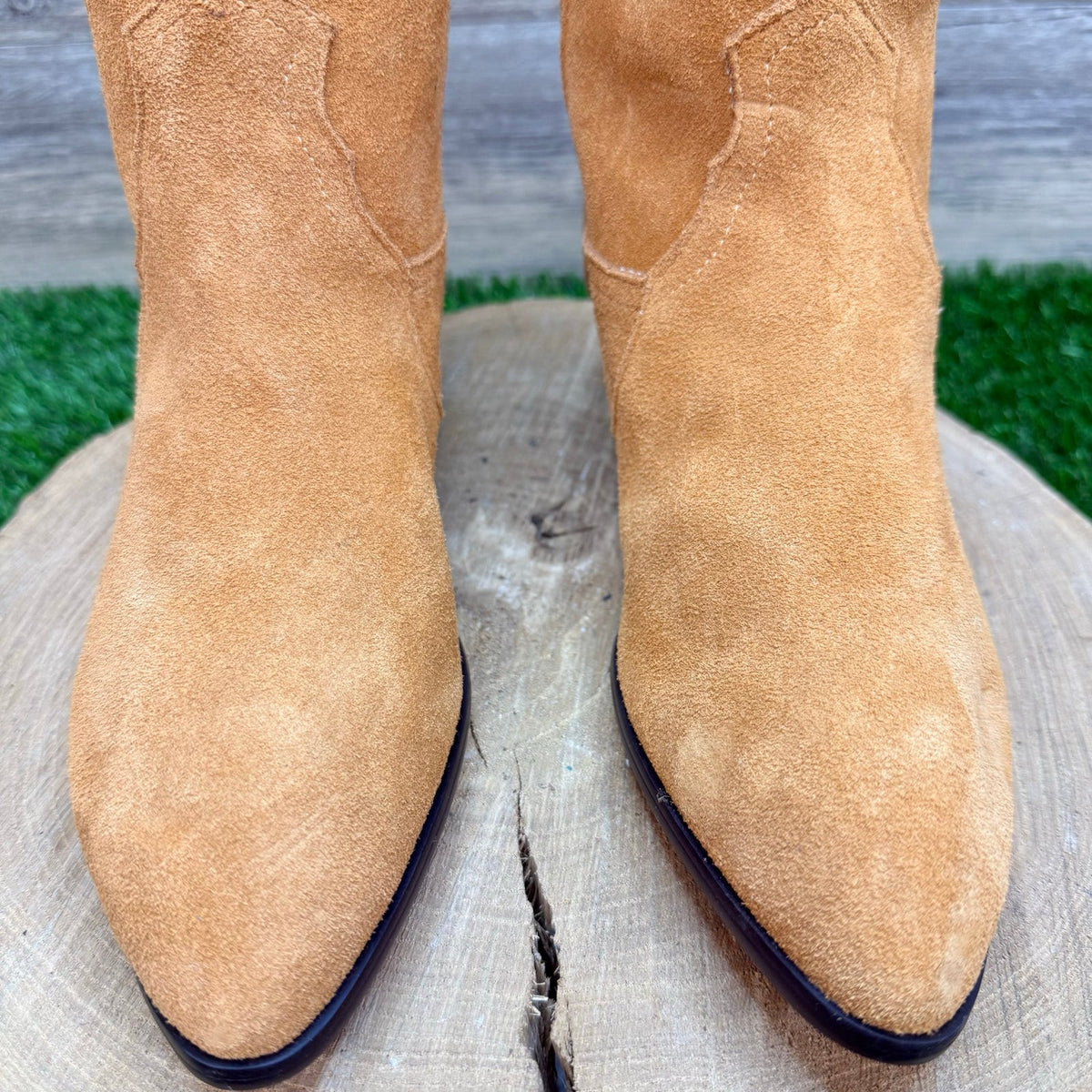 Unknown Women - Size 10 - Tan Suede Cowboy Boots