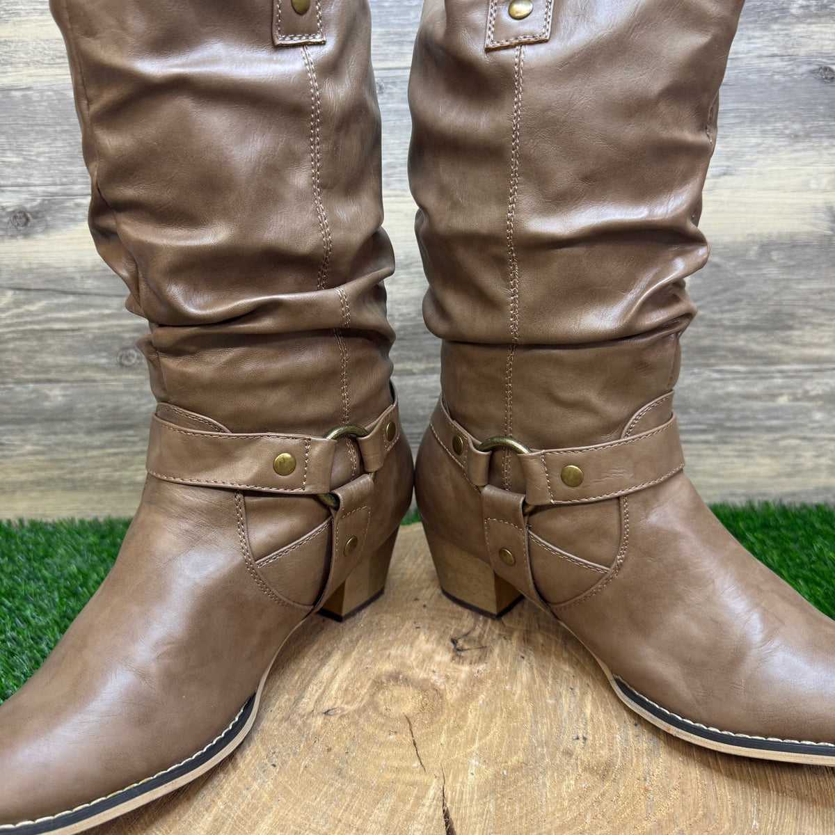 Refresh Women - Size 10 - Beige Slouch Buckle Faux Leather Boots Style Wild