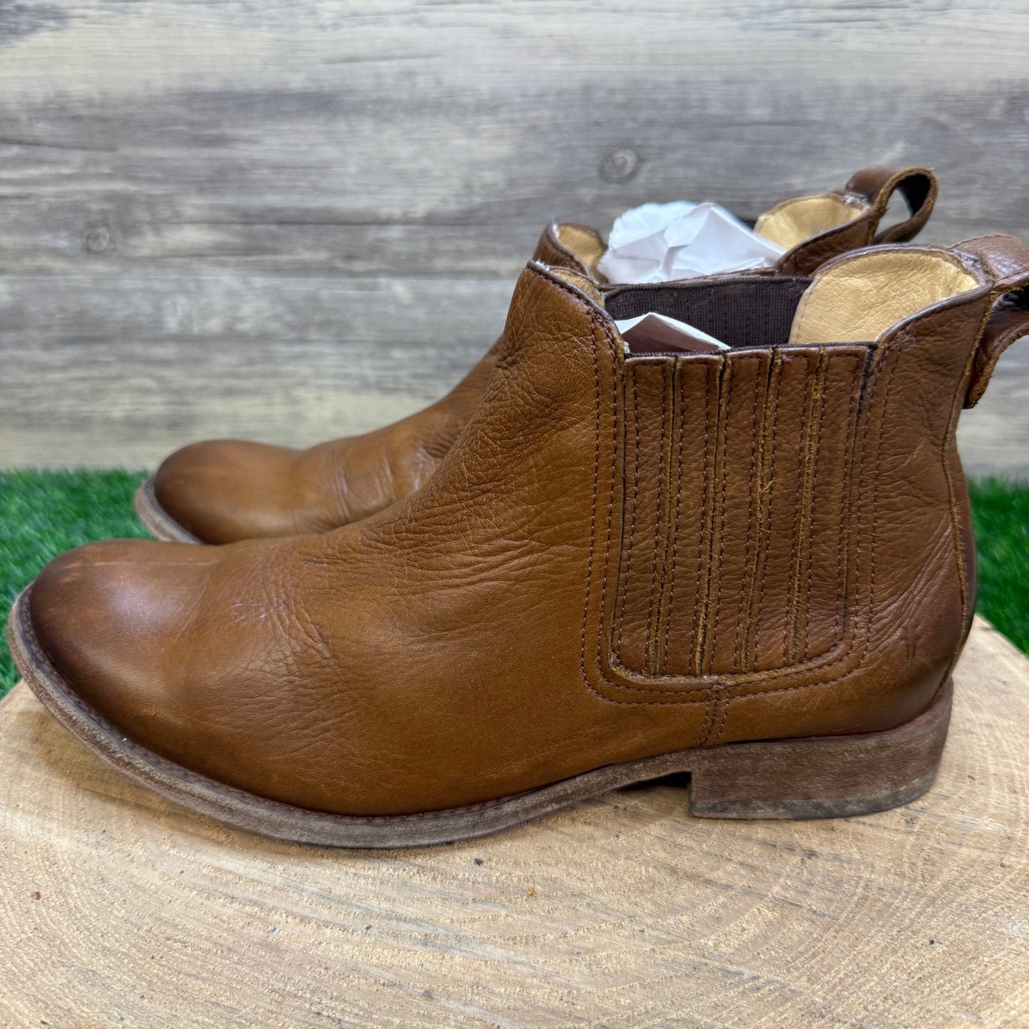 Frye Women - Size 8.5B - Cognac Zipper Ankle Boots Style 3477008