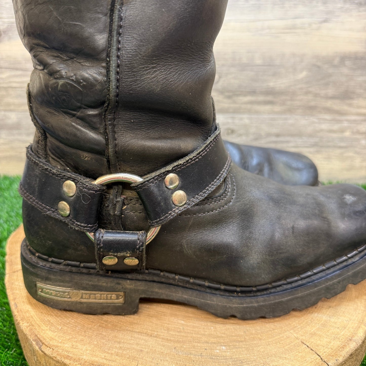 Ariat Men - Size 9EE - Black Metal Mounts Moto Square Toe Boots Style 10002679