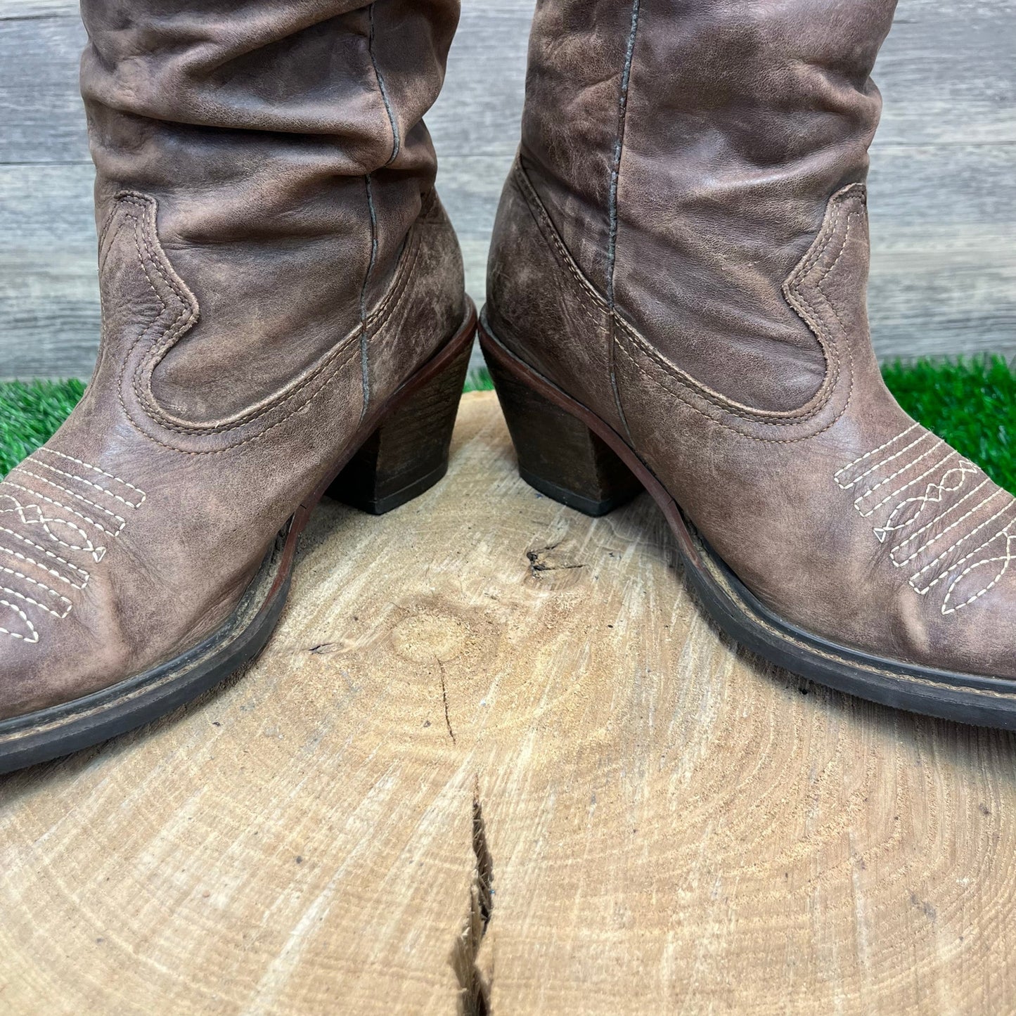 Steve Madden Women - Size 6.5M - Brown Slouch Snip Toe Cowboy Boots