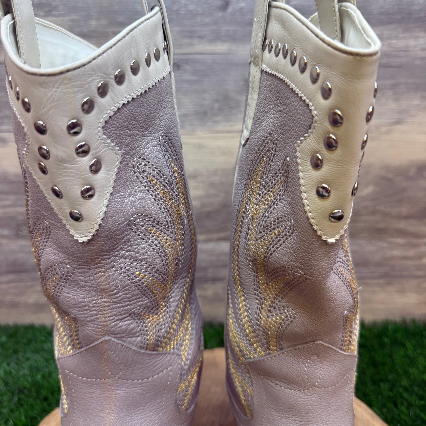 Kathy Van Zeeland - Size 7 - Cream/Gray Studded Cowboy Boots Style F059