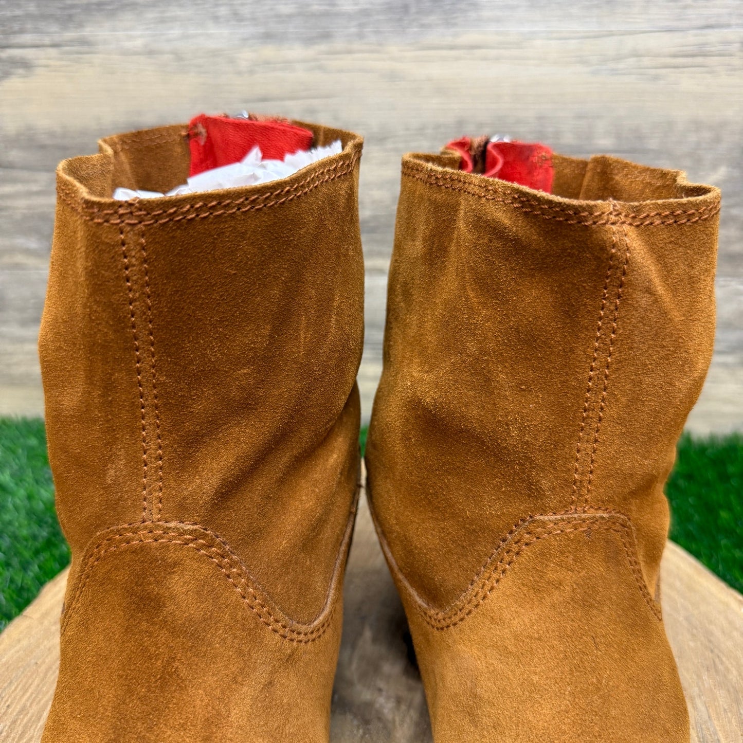 Dolce Vita Women - Size 6.5 - Tan Suede Ankle Boots