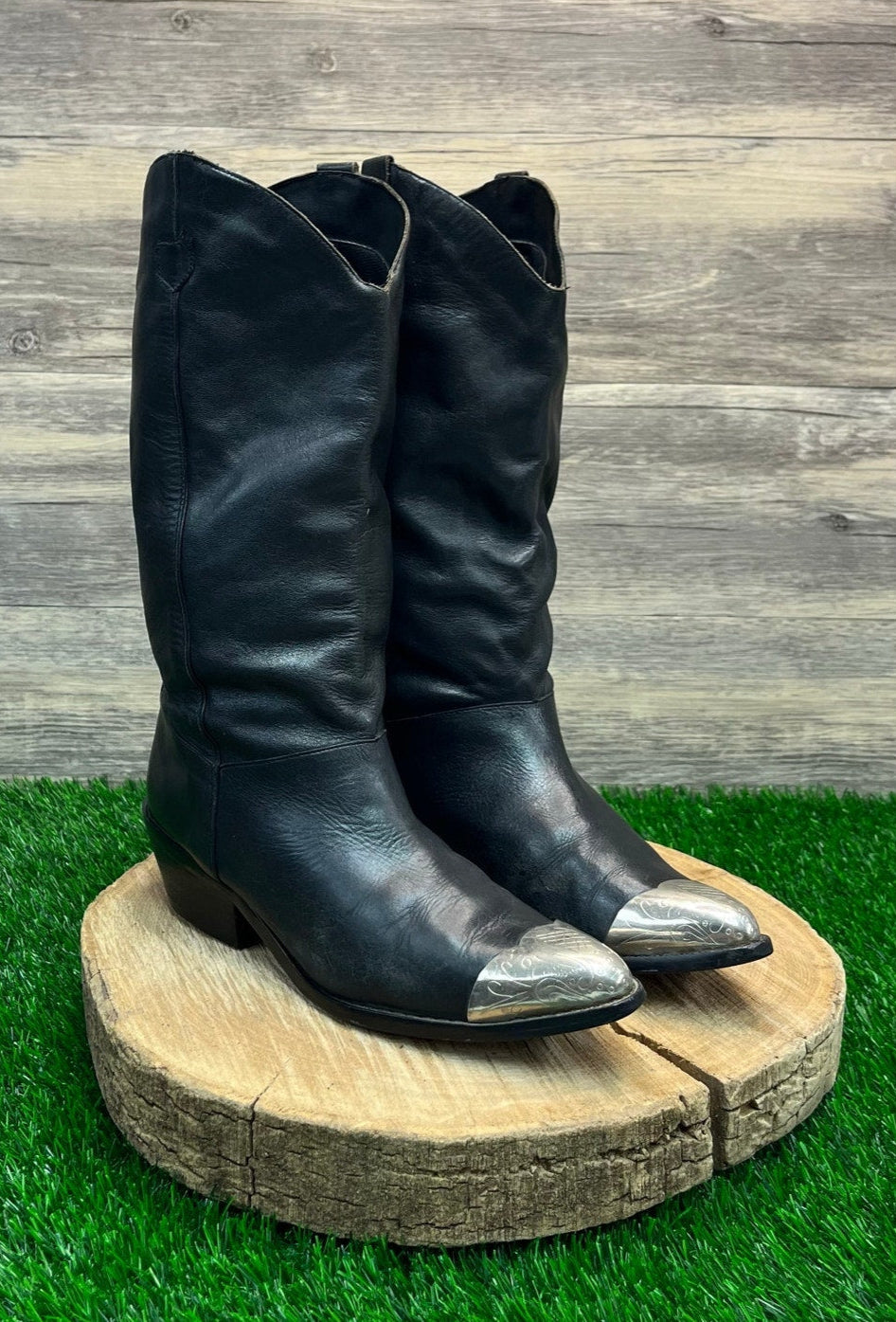 Unknown Women - Size 9B - Black Toe Plate Soft Leather Cowboy Boots Style 334