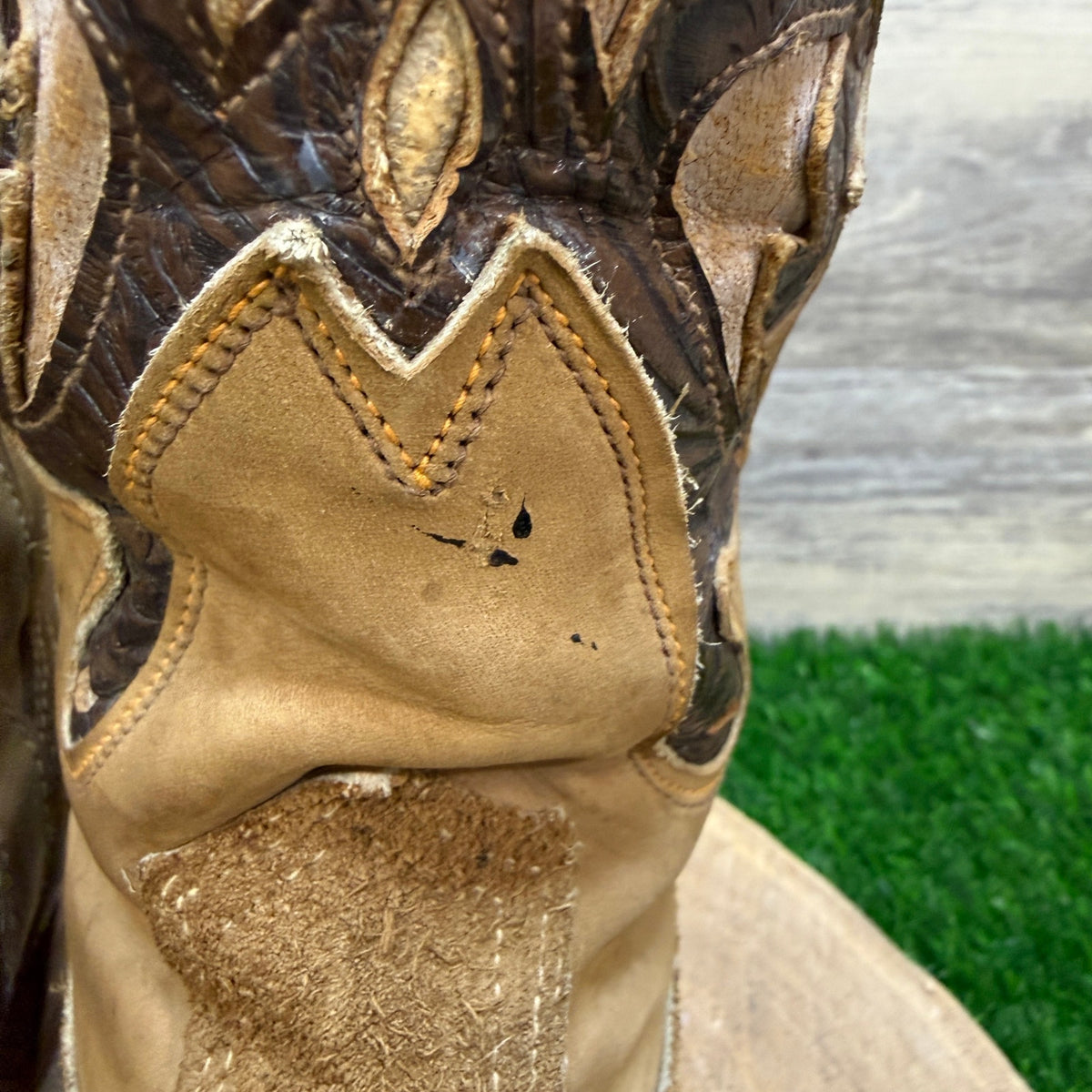 Miss Capezio Women - Size 7.5M - Vintage Tan Suede Butterfly Cowboy Boots L486