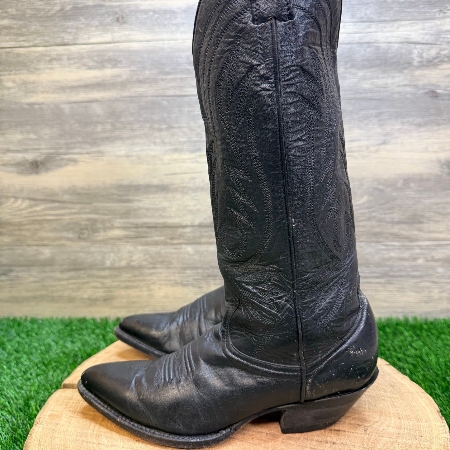 Creations by Lana Women - Size 6 - Vintage Black Western Cowboy Boots 8112
