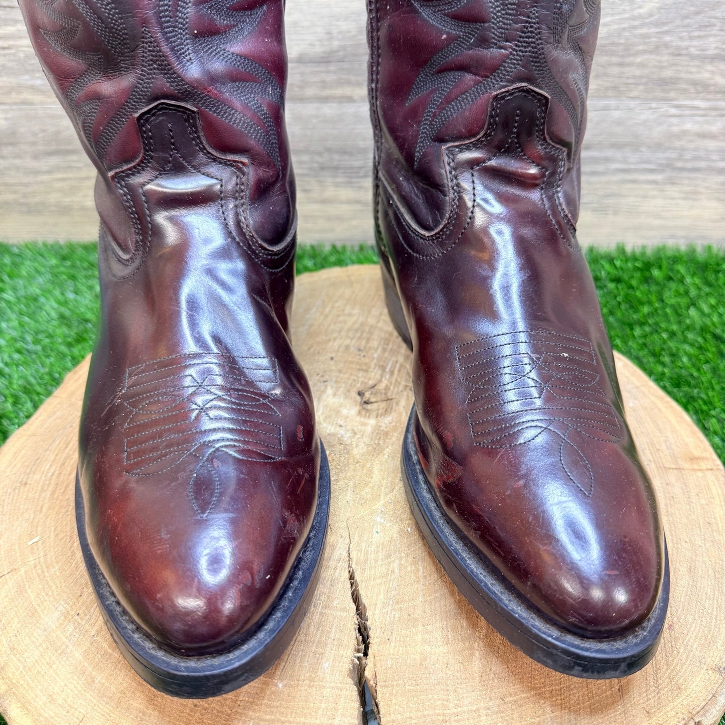 Laredo Men - Size 11EW - Vintage Burgundy Western Cowboy Boots 4246