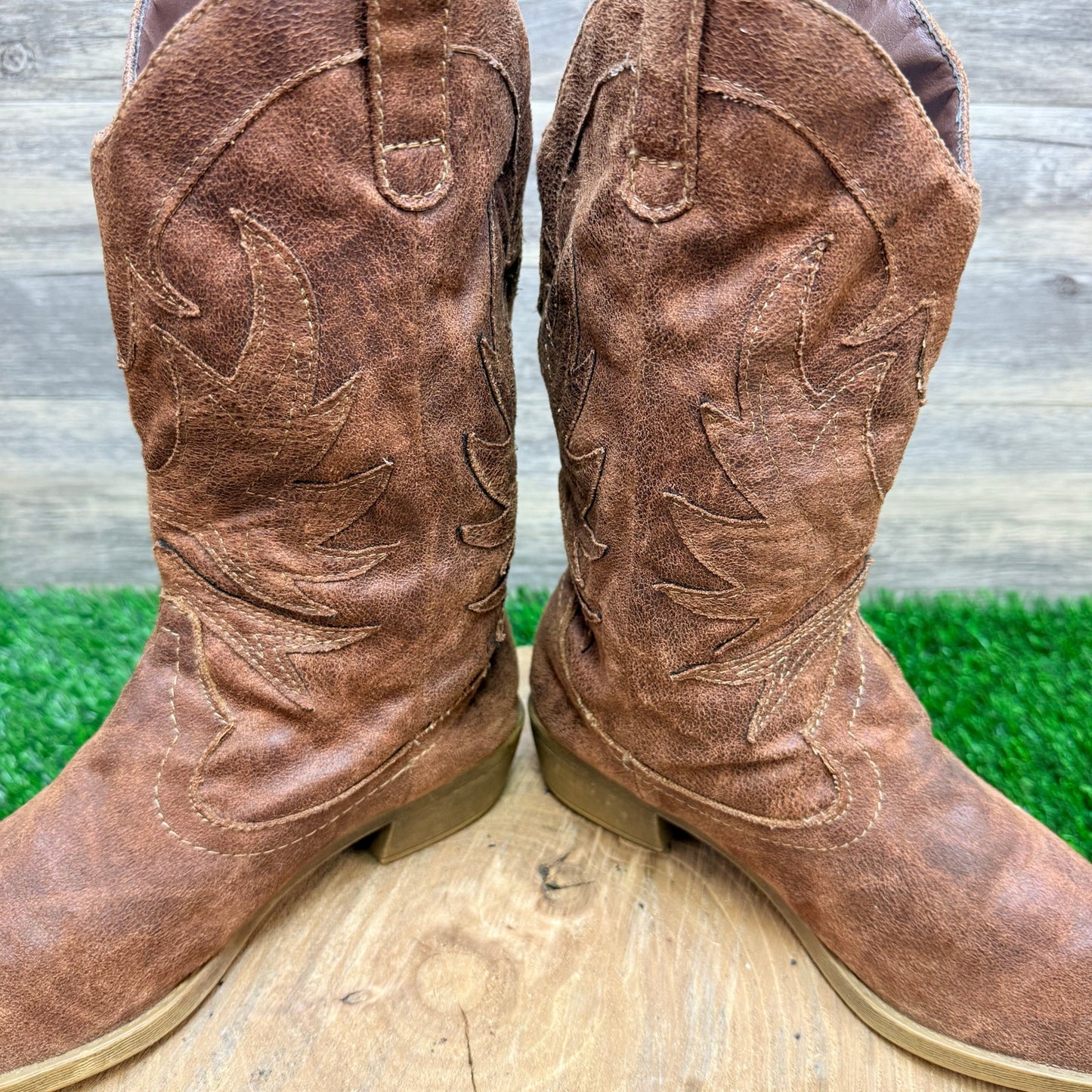 Rampage Women - Size 7M - Brown Faux Cowboy Boots Vikki 328319