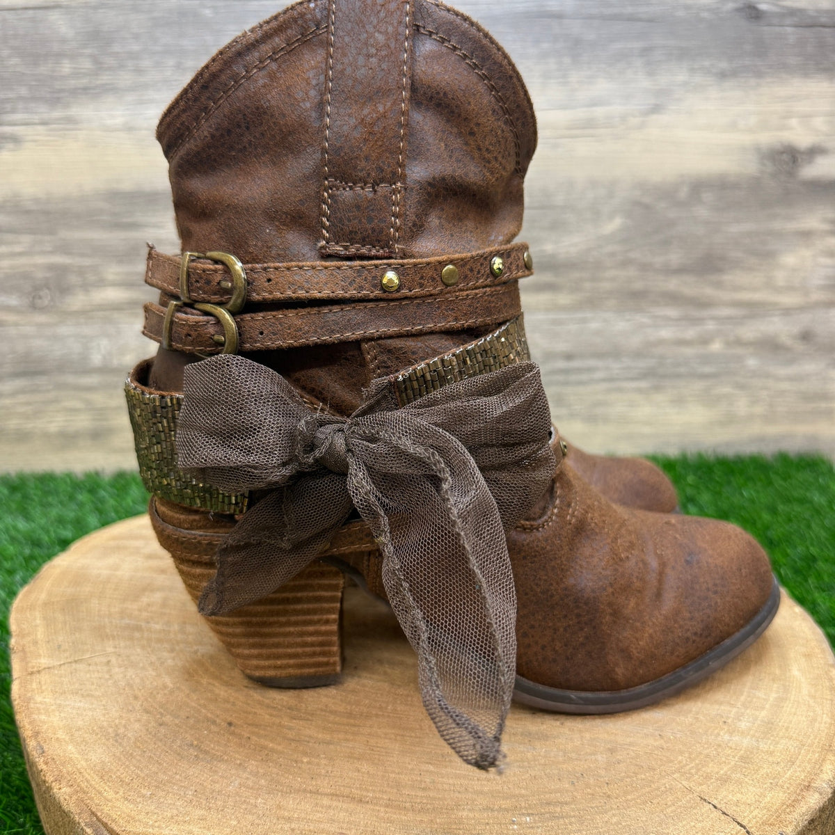 Not Rated Women - Size 8 - Brown Faux Suede Zipper Ankle Boots Style 52251