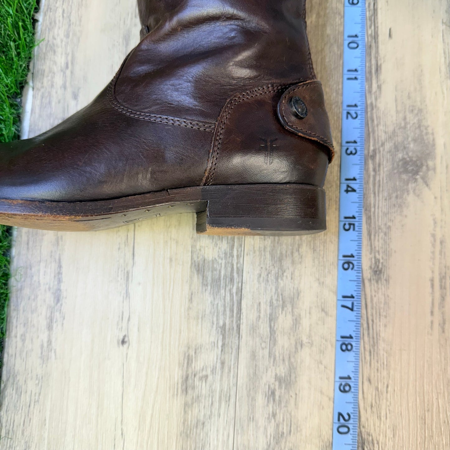 Frye Women - Size 6B - Brown Lindsay Riding Boots 76431