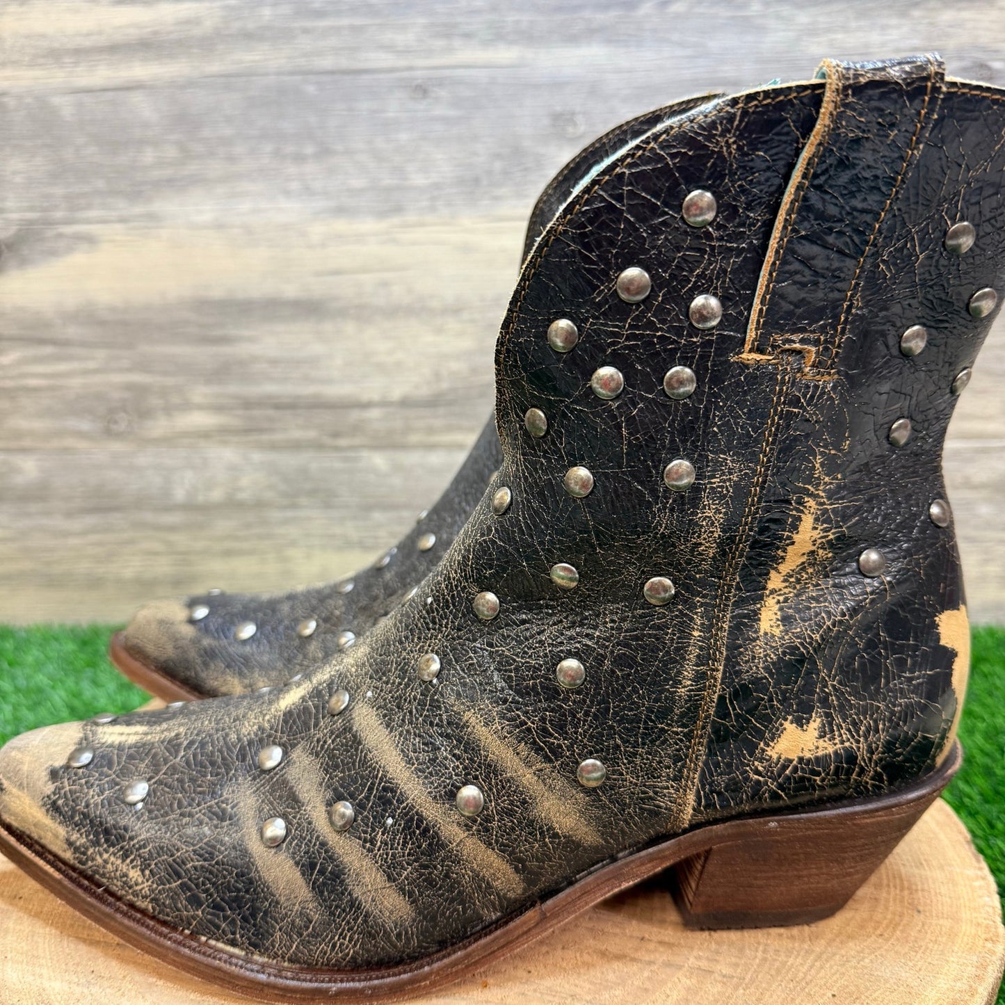 Corral Women - Size 12 - Distressed Black Studded Western Ankle Boots 1266