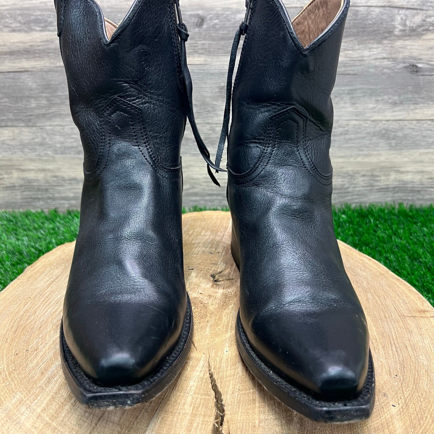 Alvies Women - Size 6.5B - Black Zipper Ankle Boots The Trinity