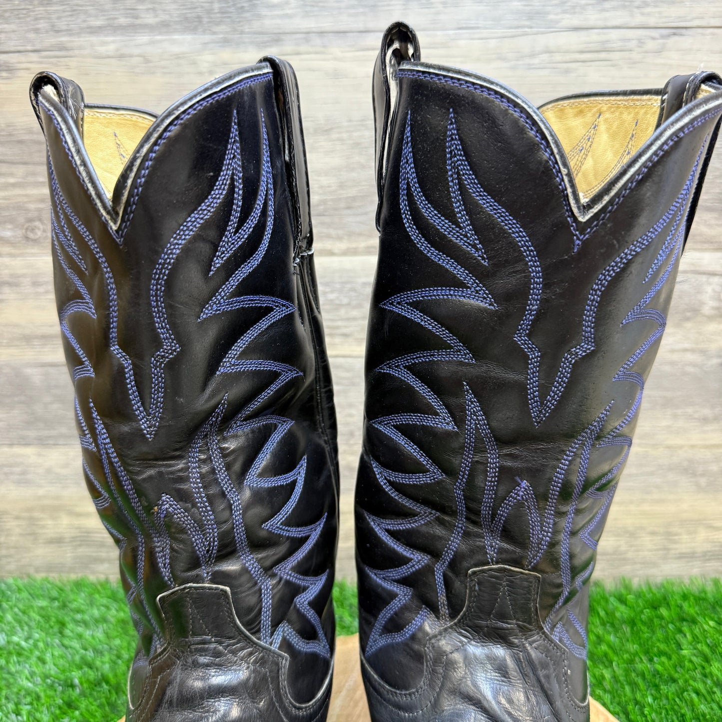 Unknown Men - Size 11.5B - Vintage Black/Blue Stitched Cowboy Boots Style J235