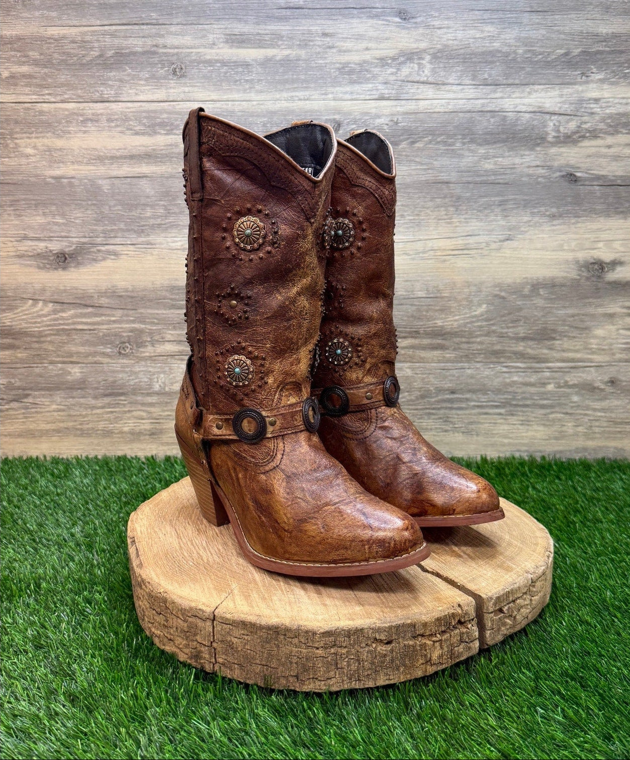 Dingo Women - Size 9.5M - Distressed Brown Studded Harness Cowboy Boots DI566