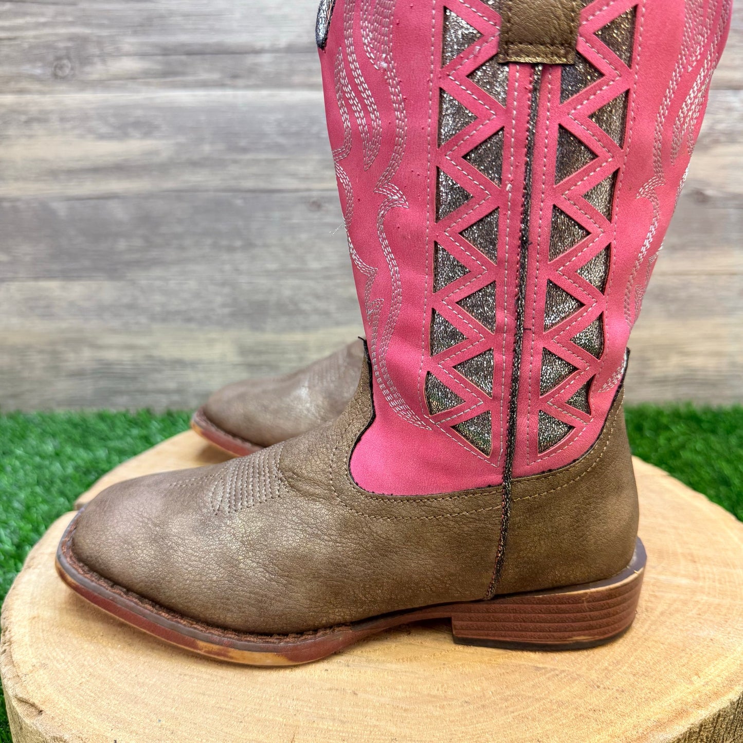 Roper Youth - Size 2 - Glitter Tan / Pink Faux Leather Cowboy Boots 2486