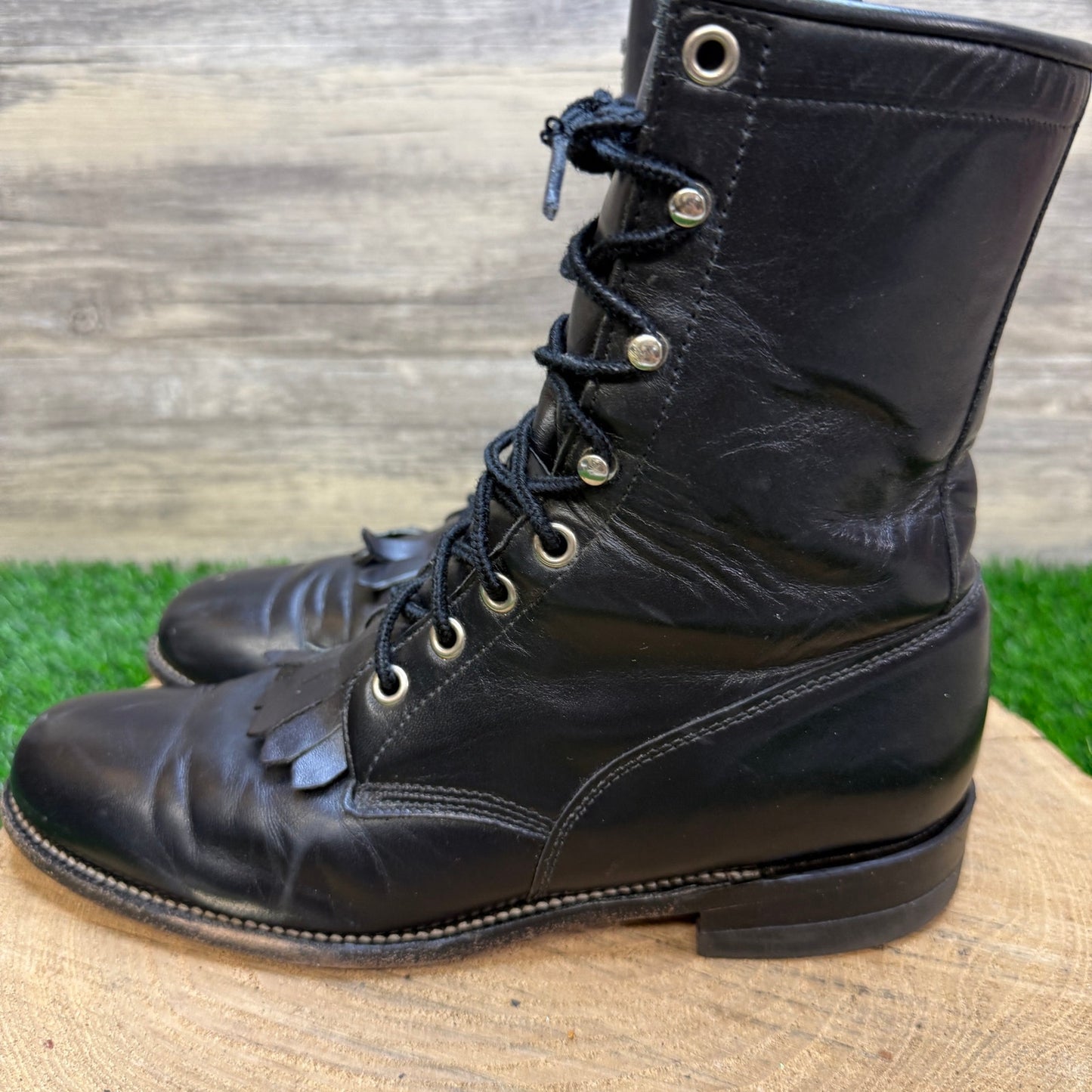 Justin Women - Size 7.5B - Vintage Black Lace Up Cowboy Boots Style L0506