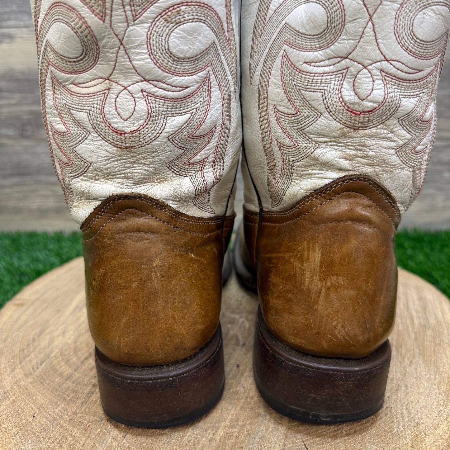 Resistol Ranch Women - Size 8B - Tan/White Square Toe Cowboy Boots M3603