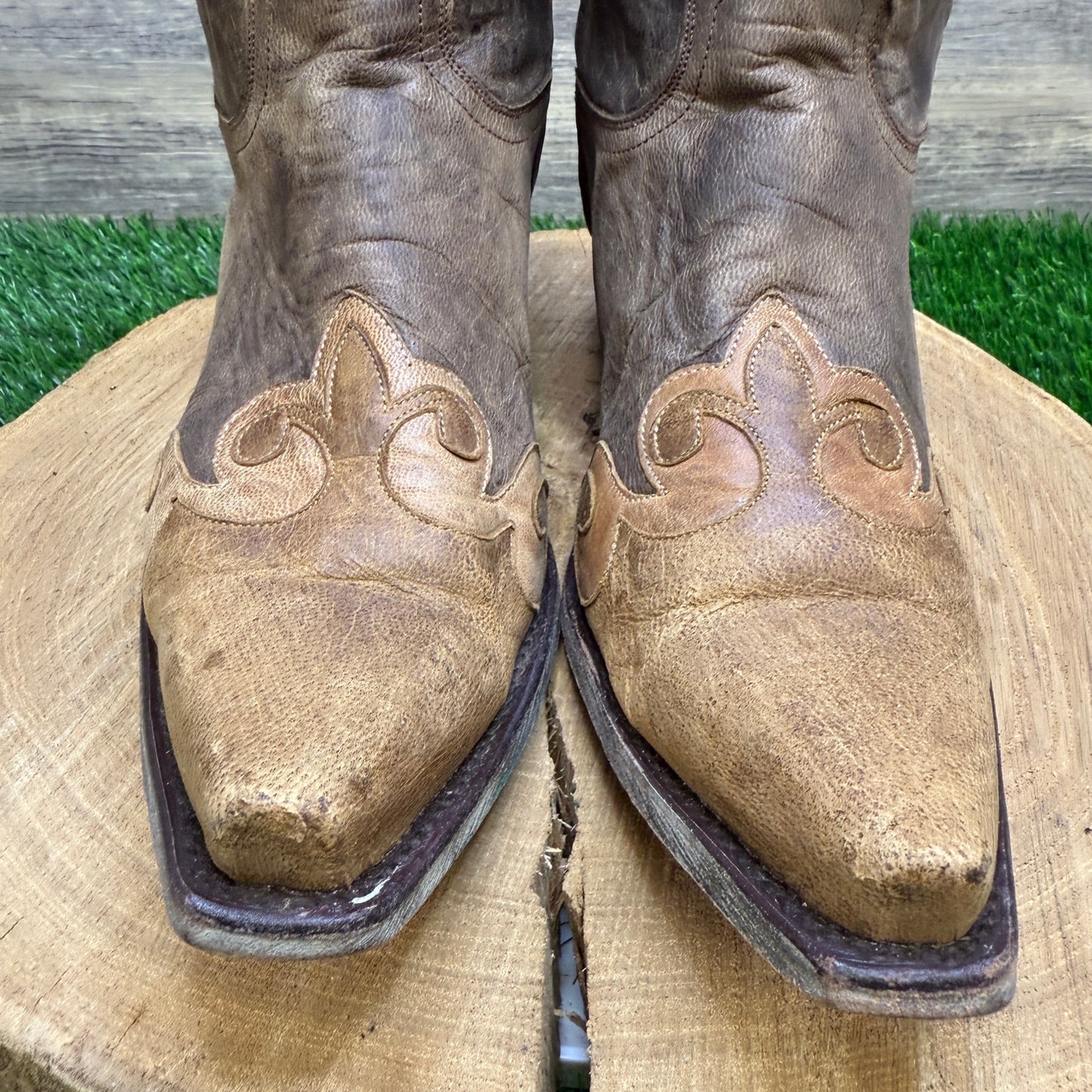 Lane Women - Size 10 - Brown Lexington Snip Toe Cowboy Boots Style LB0022C