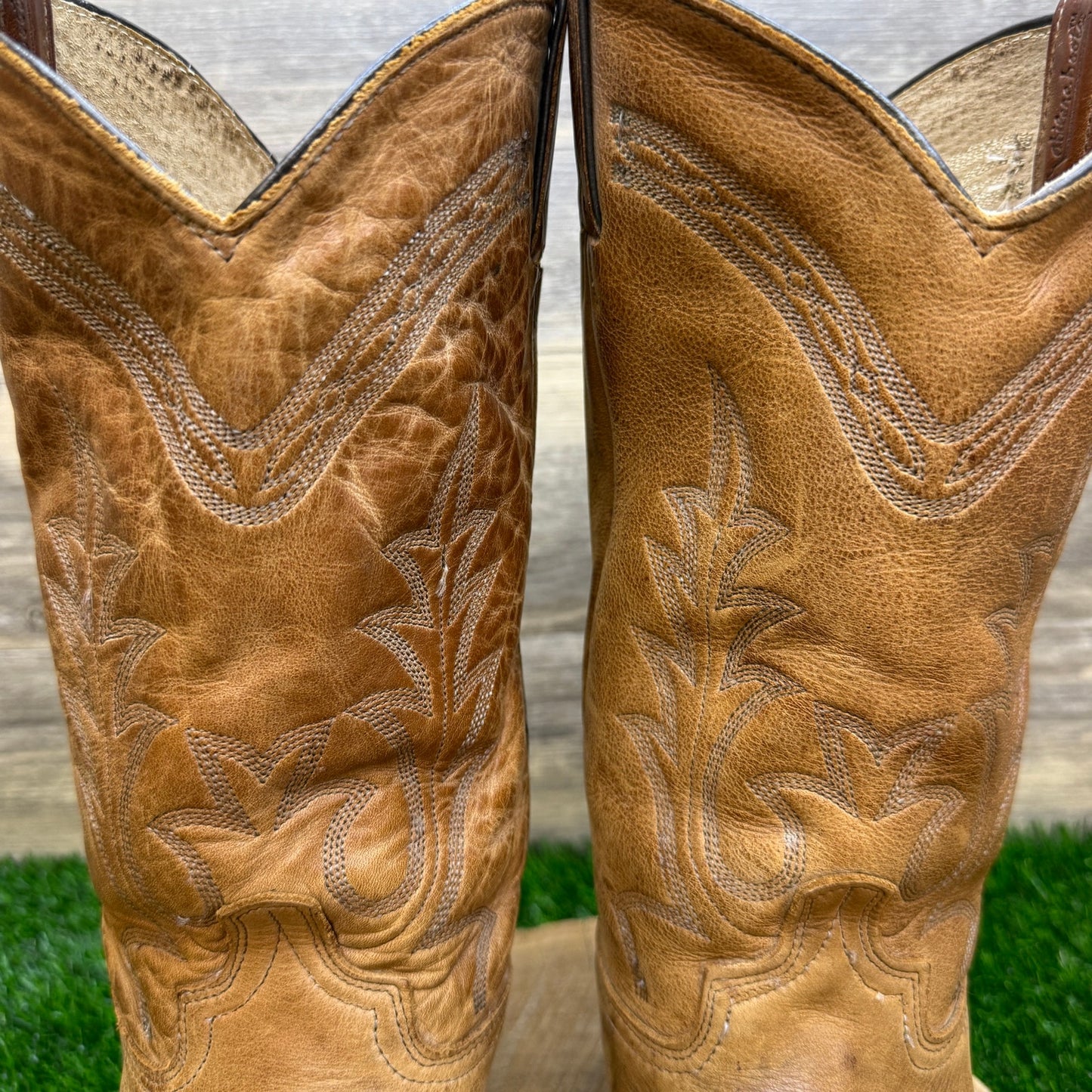 Abilene Men - Size 11D - Vintage Tan Suede Western Cowboy Boots Style 6552