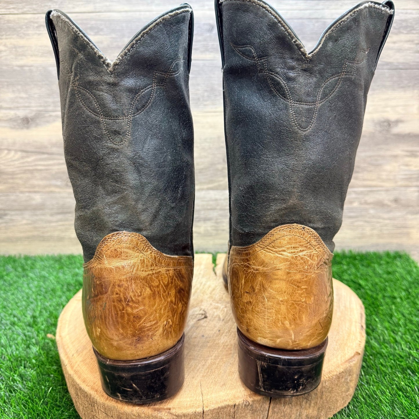 Laredo Men - Size 13D - Vintage Beige / Green Snip Toe Cowboy Boots 7823