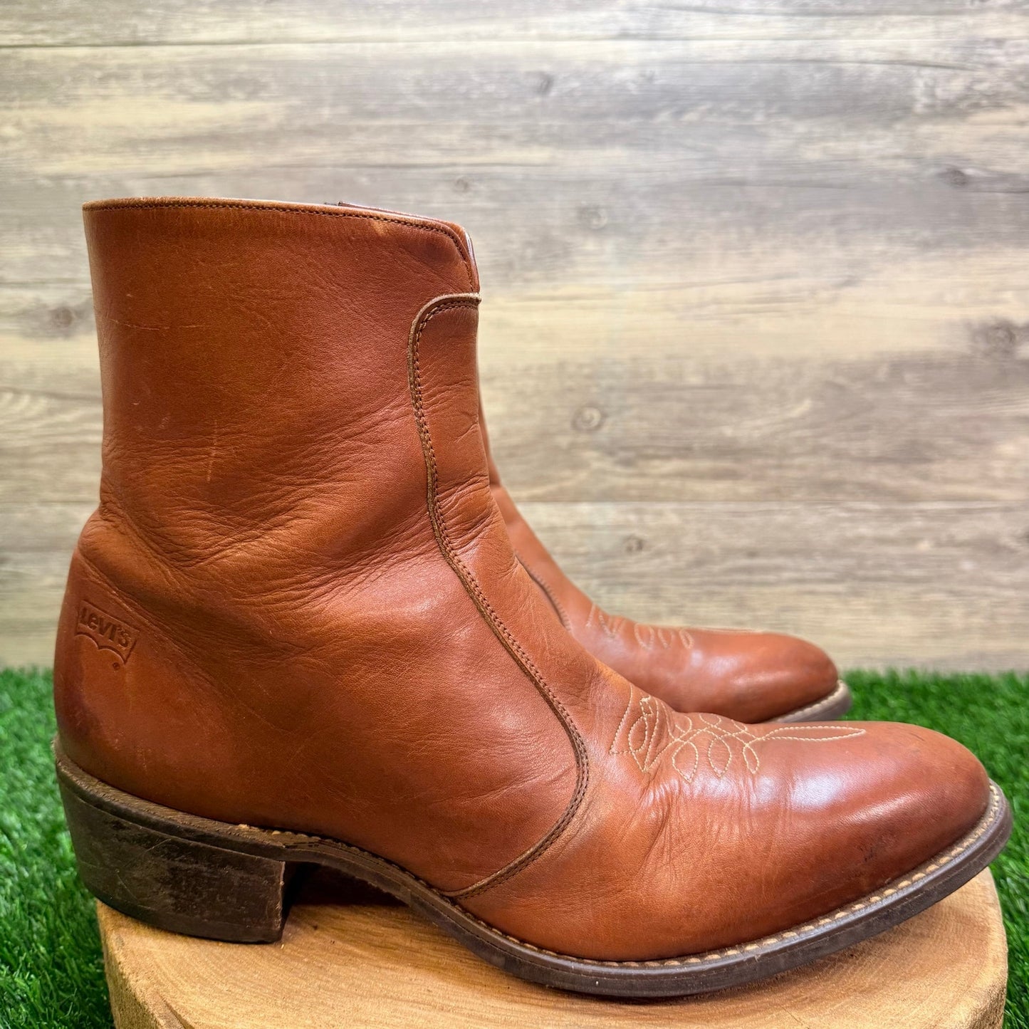 Levi’s Men - Size 12M - Vintage Cognac Zip Ankle Boots 04633