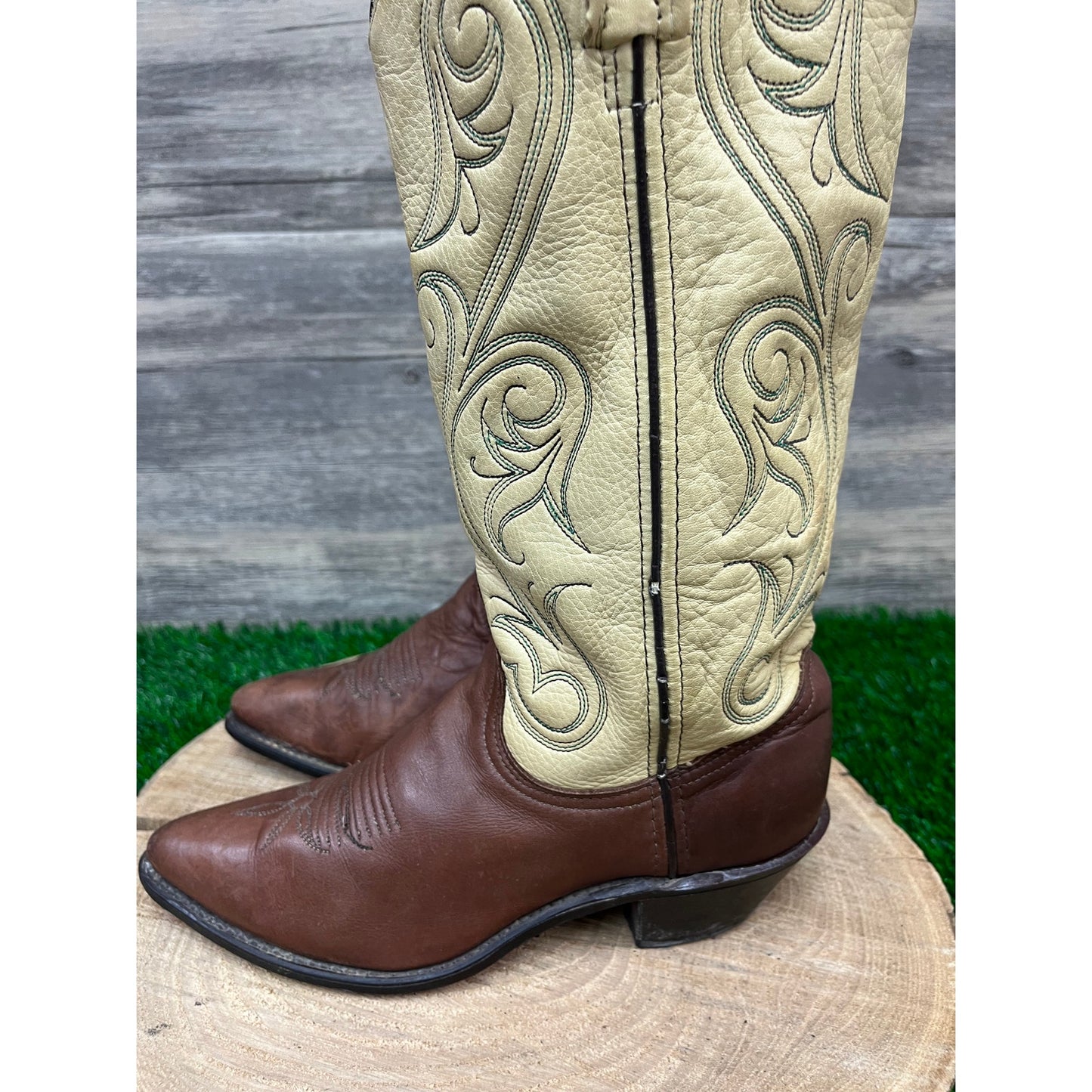 Unknown Women - Size 5.5M - Vintage Brown/Cream Cowboy Boots Style 0764