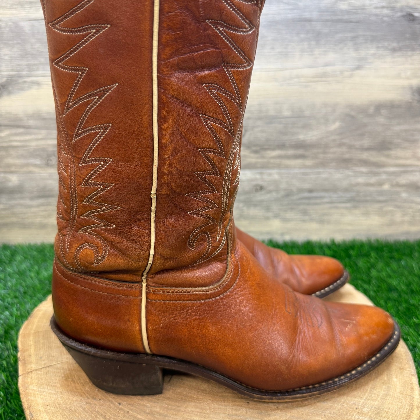 Acme Men - Size 6.5C - Vintage Brown/Cream Western Cowboy Boots Style 40375