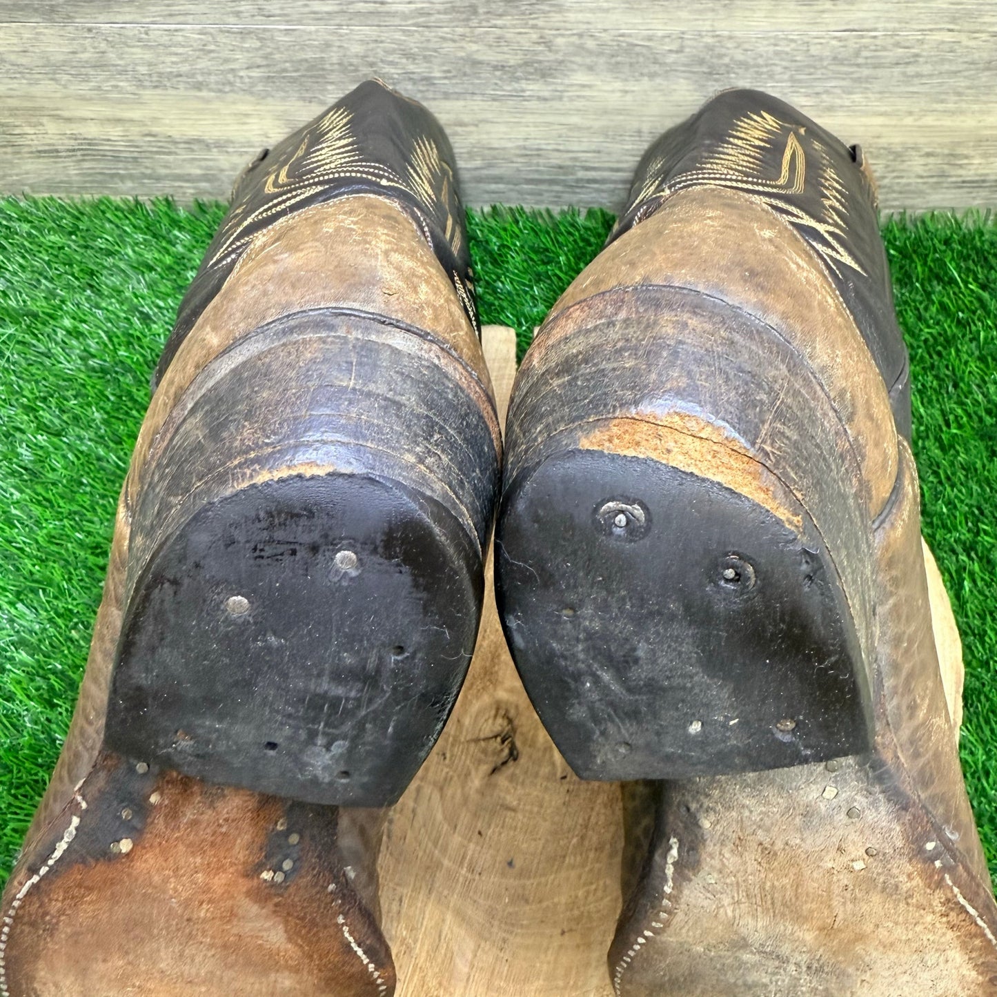 Tony Lama Men - Size 9D -  Vintage Brown  / Black Cowboy Boots 6442