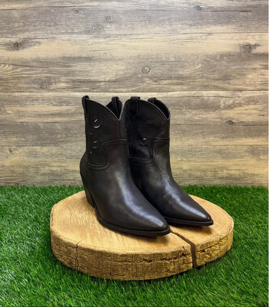 Lucky Brand Women - Size 9M - Black Cutout Ankle Boots