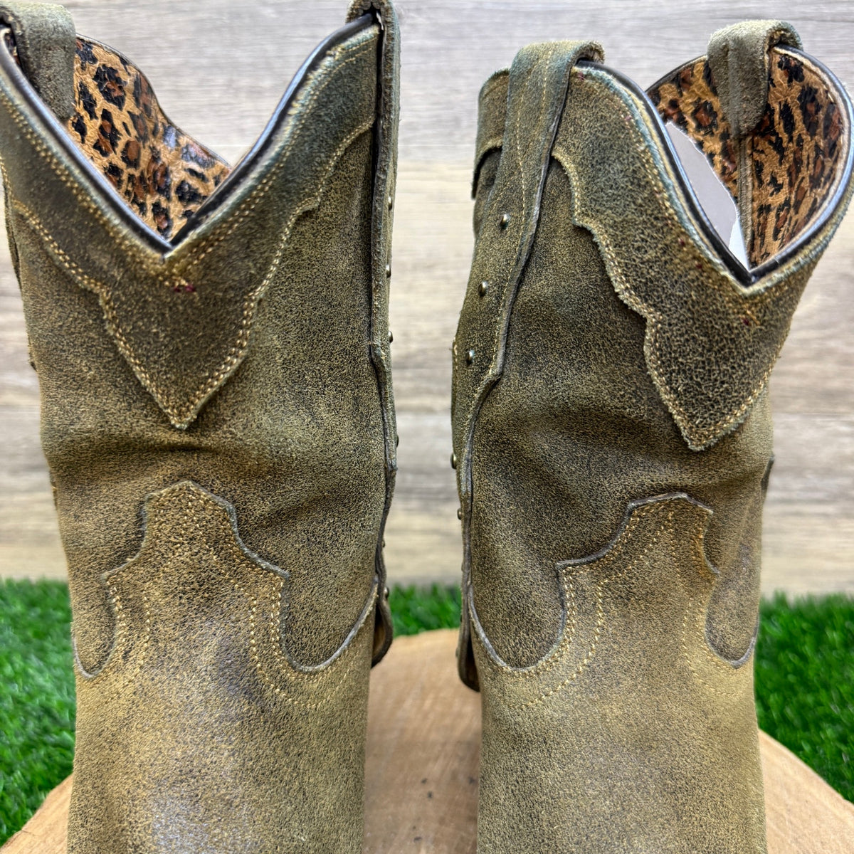 Charlie One Horse Women - Size 11B - Olive Suede Ankle Cowboy Boots