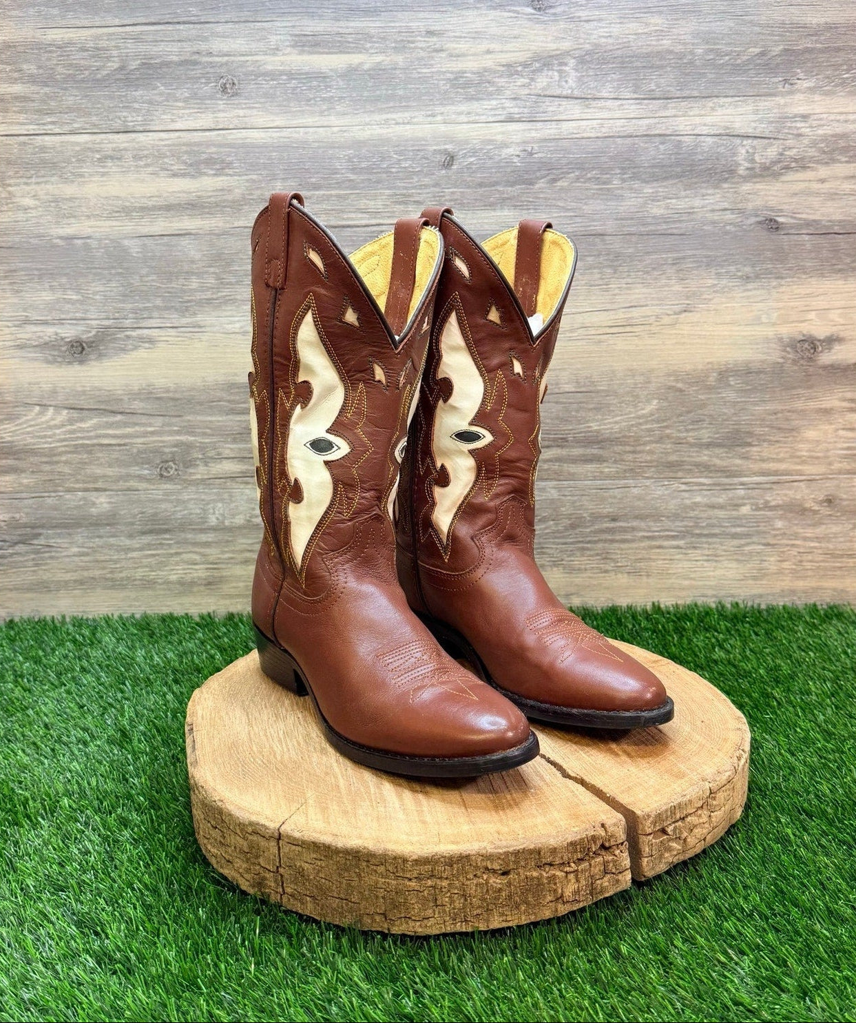 Justin Youth - Size 4D - Brown / White Inlay Cowboy Boots 6005Y