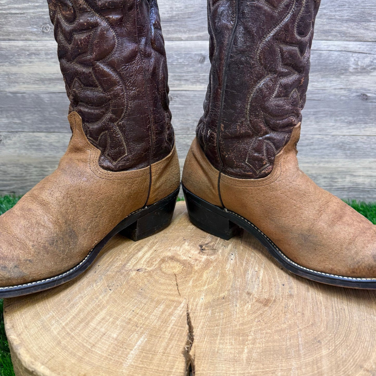 Silverado Men - Size 9D - Vintage Two Tone Brown Cowboy Boots Style 42295