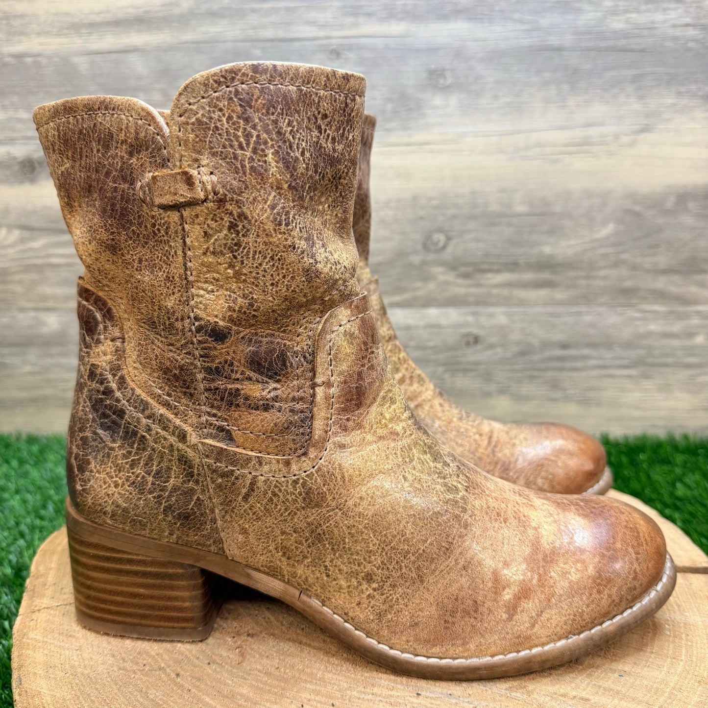Diba True Women - Size 8 - Distressed Tan Ankle Boots