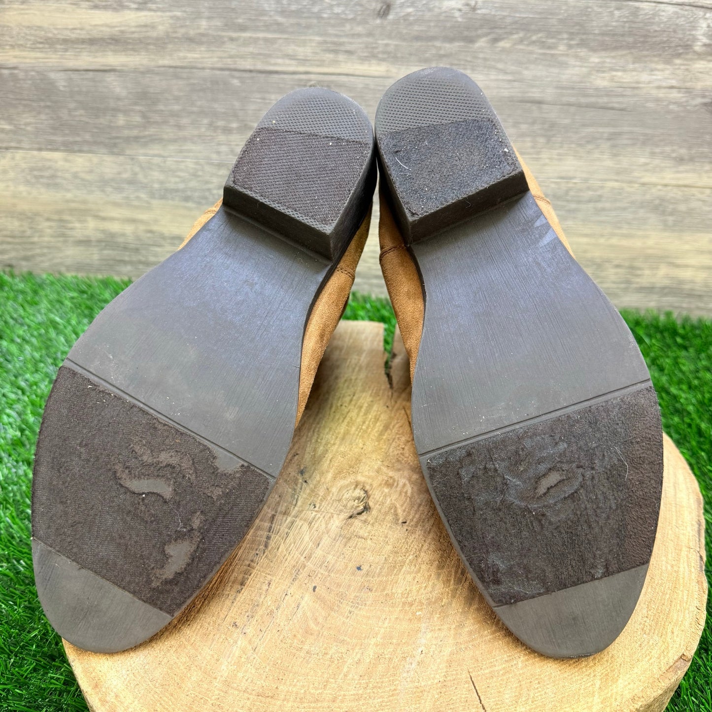 Mudd Women - Size 9M - Tan Floral Faux Suede Ankle Boots 73277