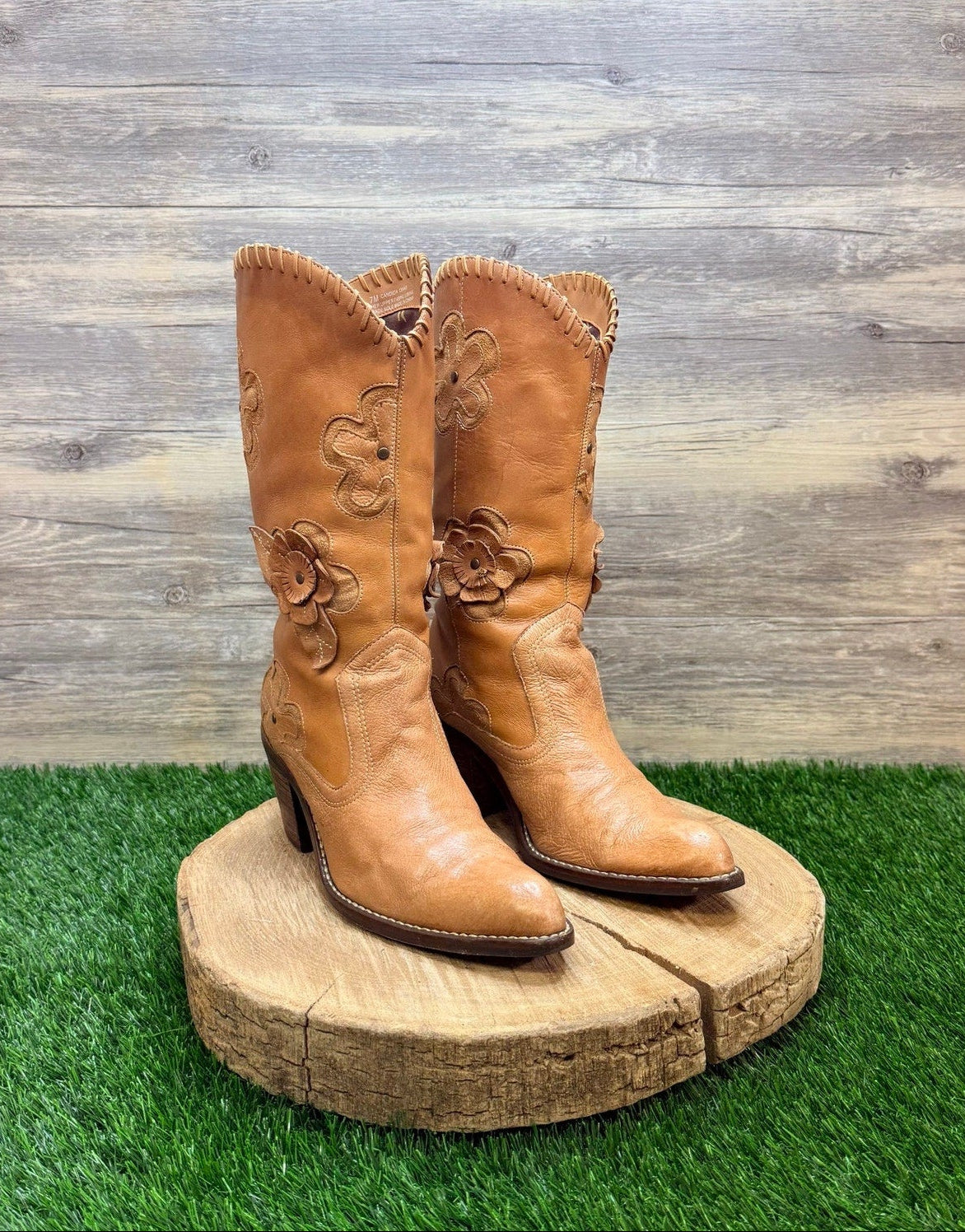Mia Women - Size 7M - Beige Boho Floral Western Cowboy Boots C9442
