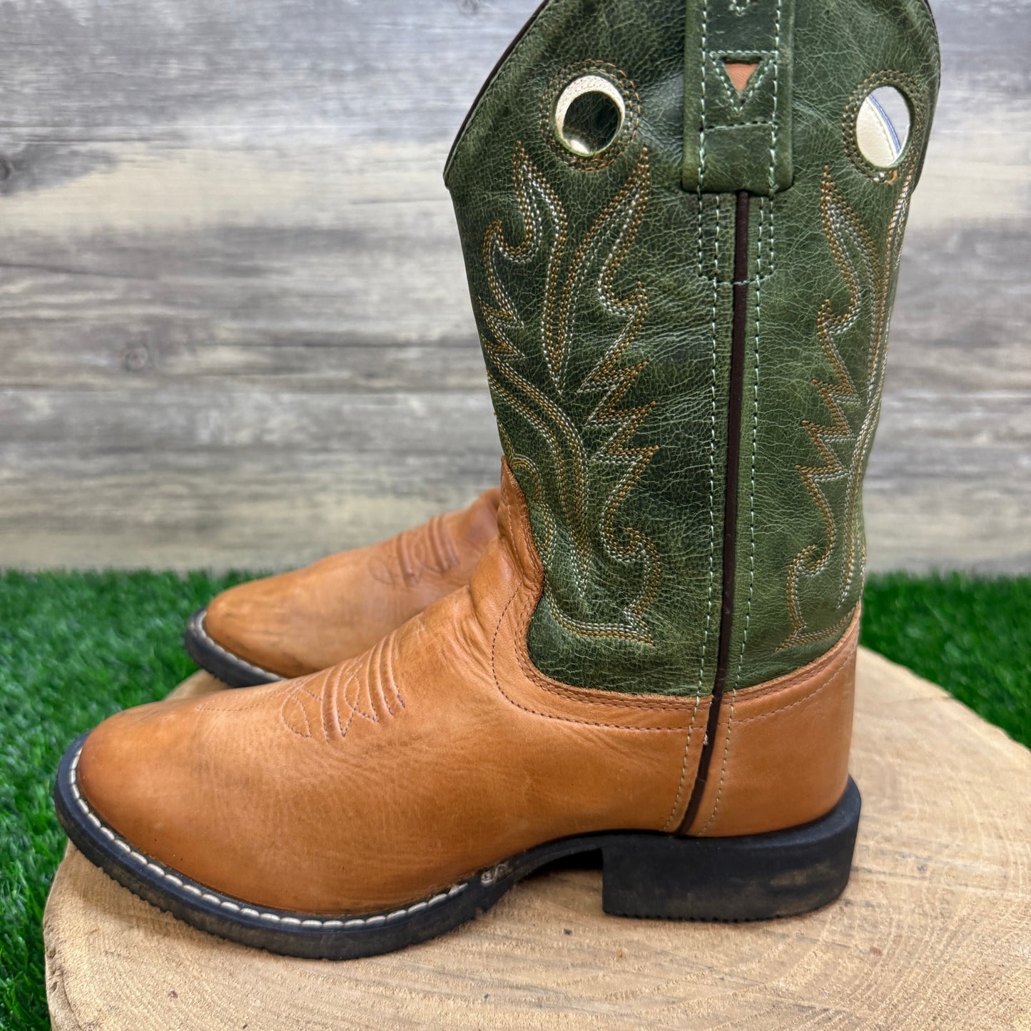Old West Youth - Size 3D - Tan/Green Cowboy Boots Style CW2554