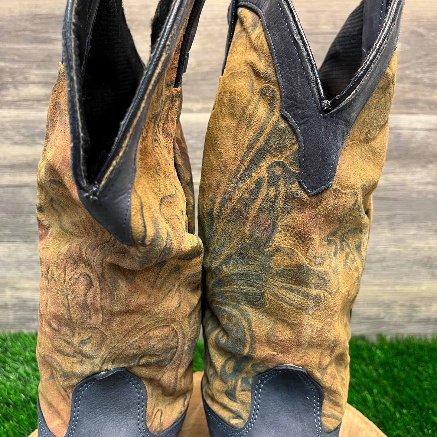 Wrangler Women - Size 8.5M - Vintage Blue/Cream Suede Cowboy Boots Style 7772